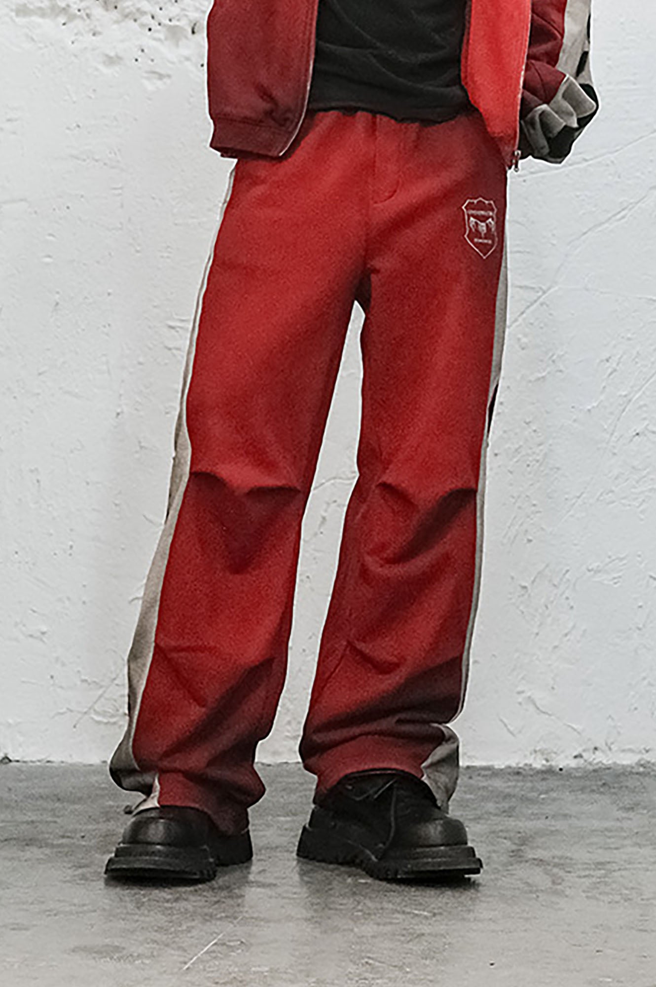 UNDERWATER Skeleton Distressed Contrast Panel Sweatpants