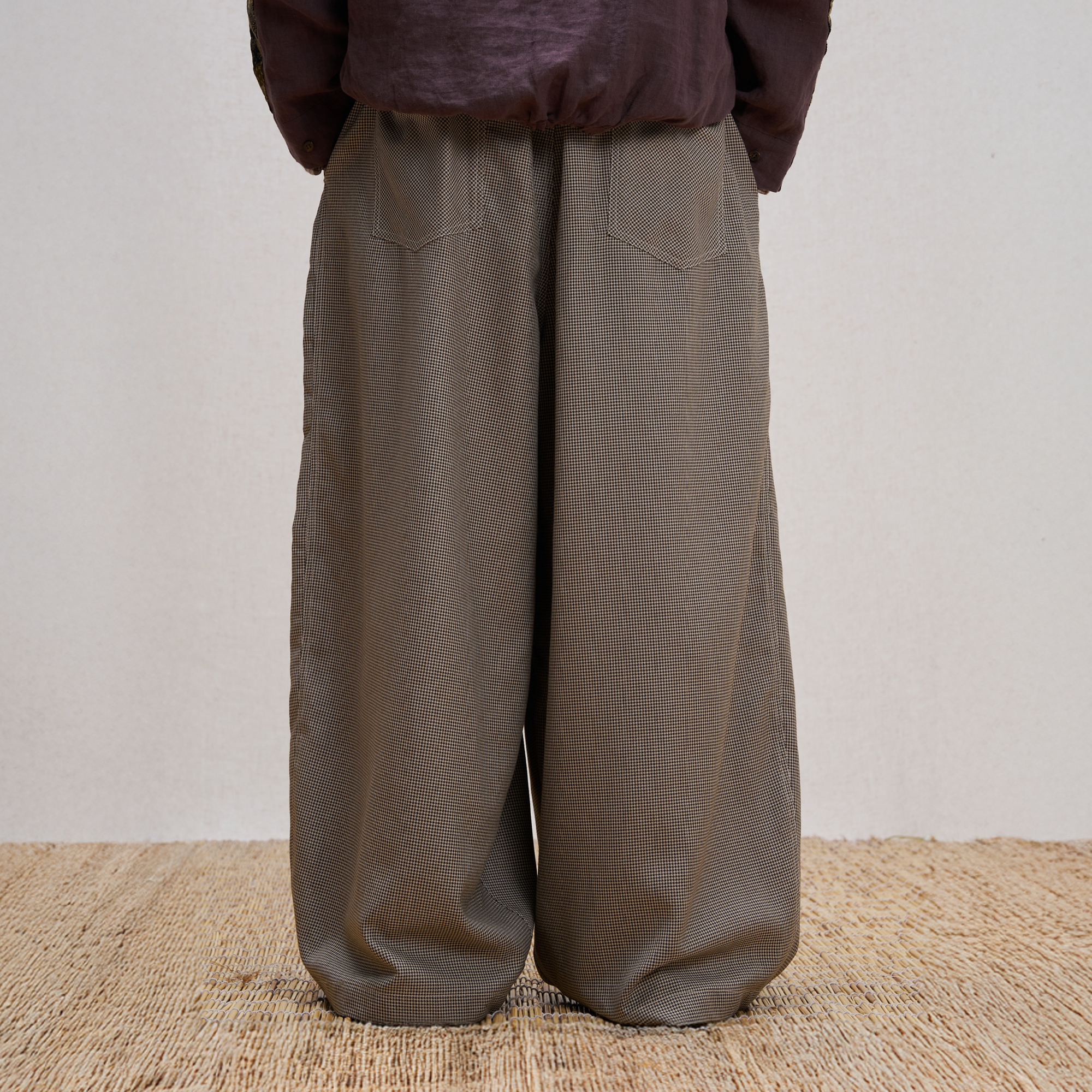UNLIMITED MOTE Wool Blend Houndstooth Drawstring Balloon Pants