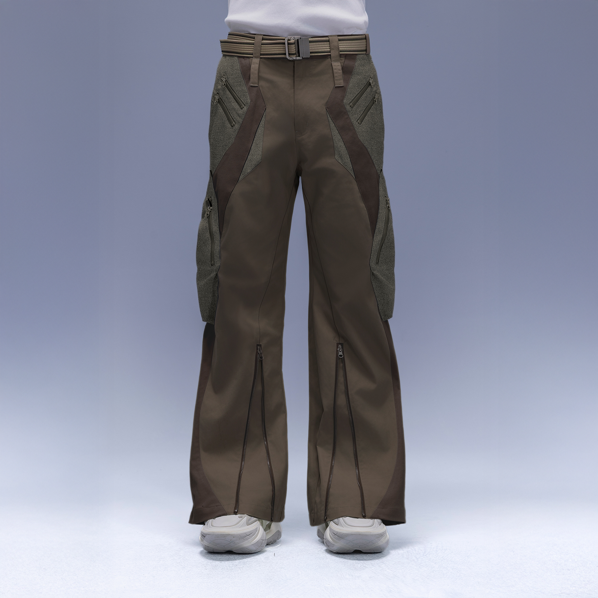 XIPHEVIL Paneled Multi-Pocket Zip Cargo Pants Coffee