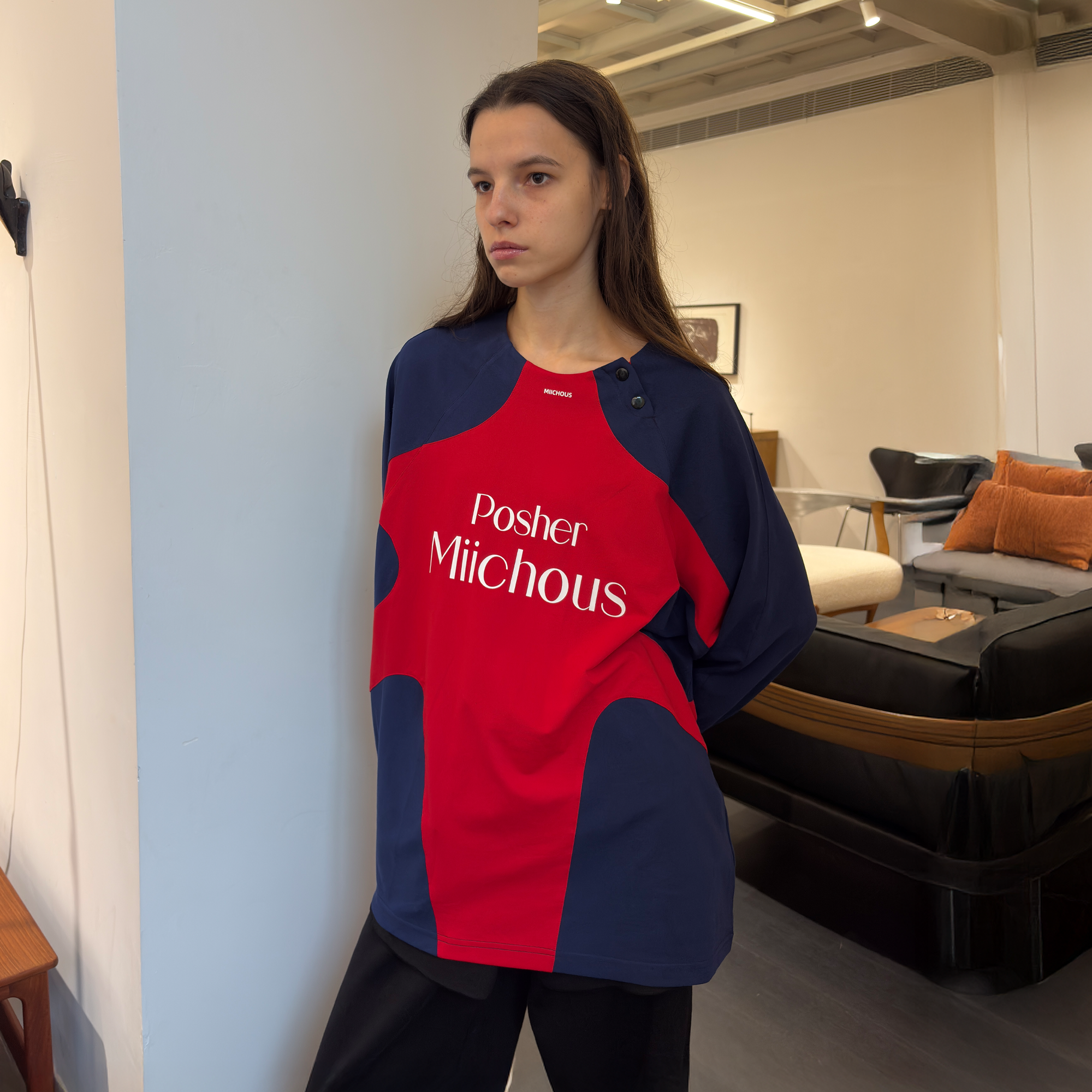 MIICHOUS Contrast Raglan Graphic Long-Sleeve Tee