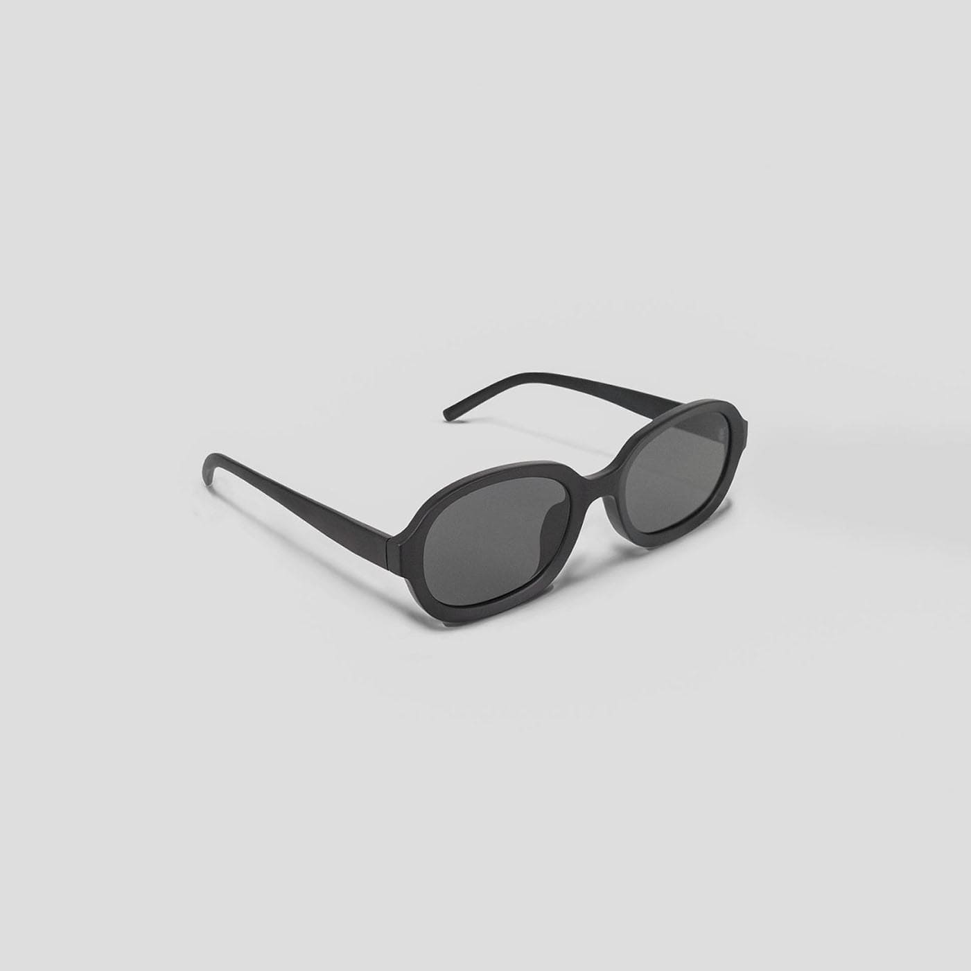 UNDERWATER Matte Black Oval Sunglasses, premium urban and streetwear designers apparel on PROJECTISR.com, UNDERWATER