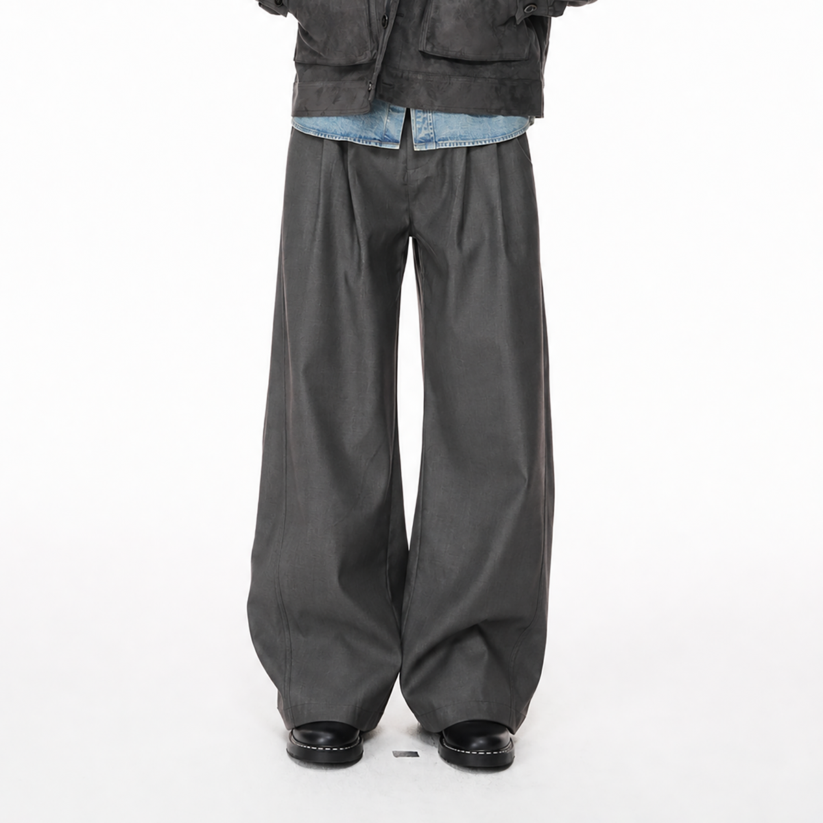 BOTANICA Pleated Curved-Leg Trousers