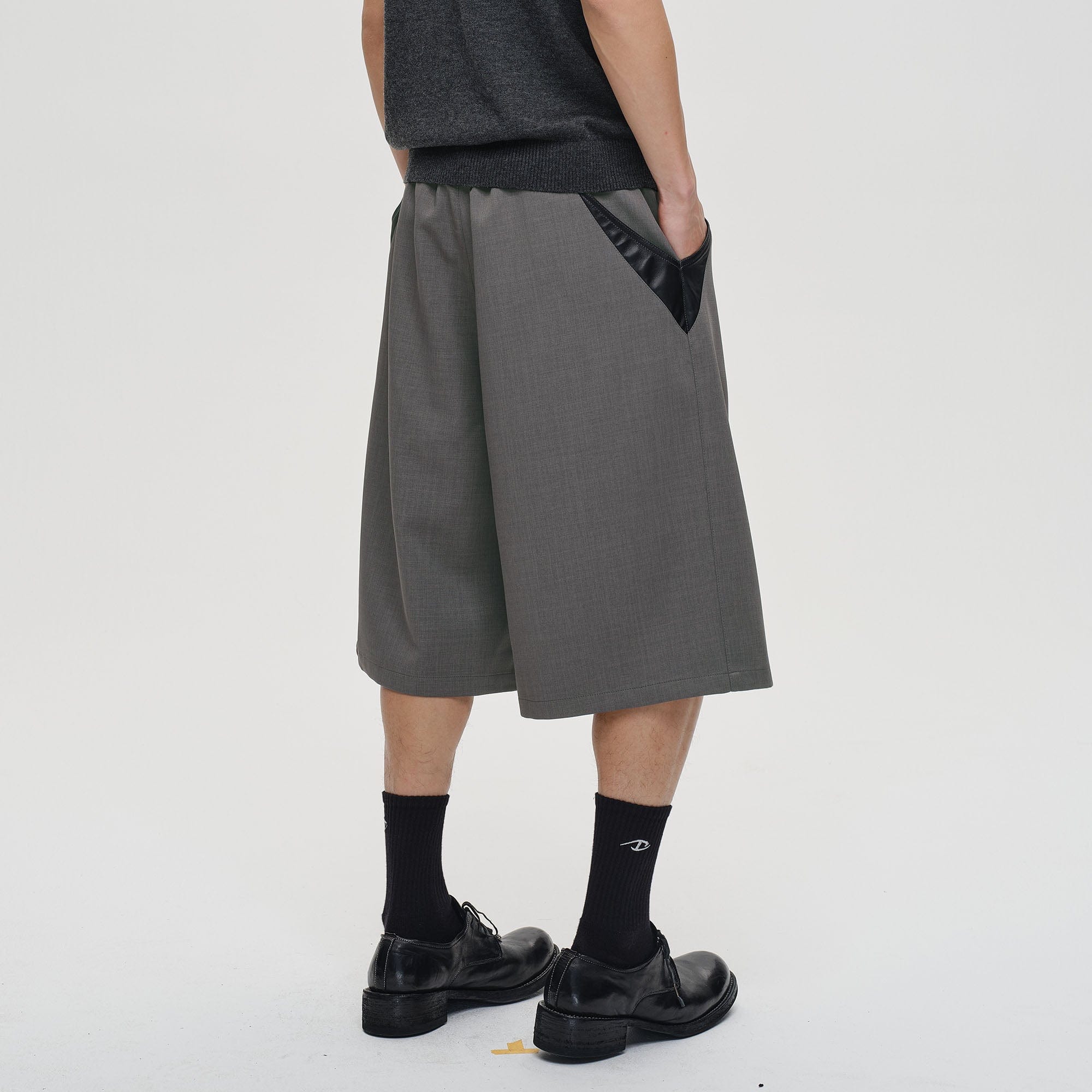 CATSSTAC Pleated Belted Wide-Leg Shorts, premium urban and streetwear designers apparel on PROJECTISR.com, CATSSTAC
