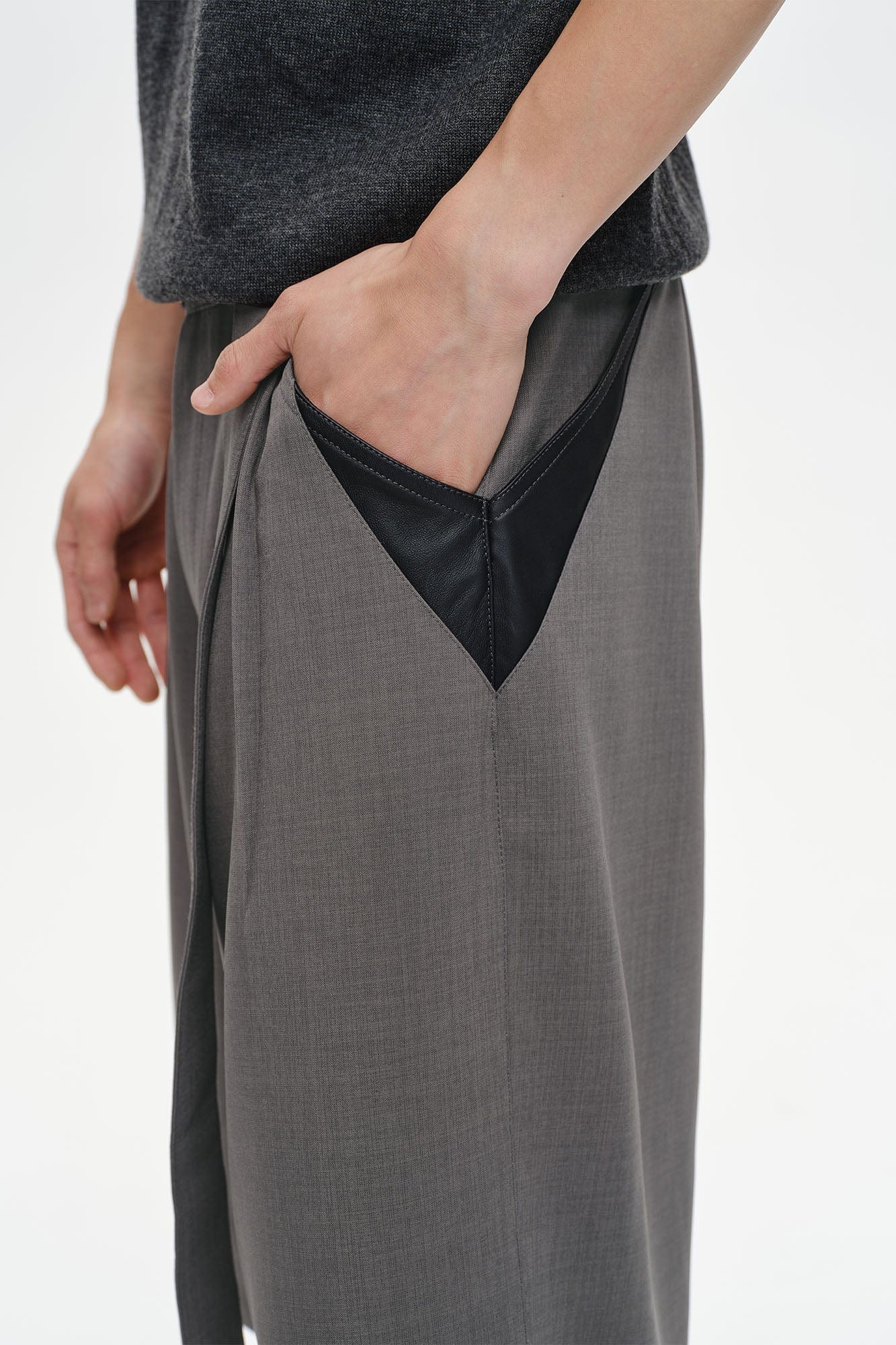 CATSSTAC Pleated Belted Wide-Leg Shorts, premium urban and streetwear designers apparel on PROJECTISR.com, CATSSTAC