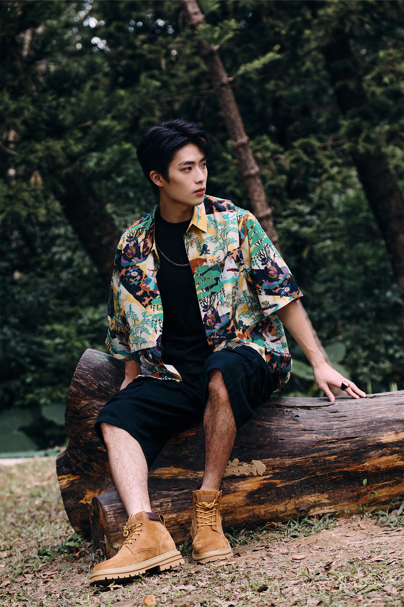 MASH UP ASIA Contrast Full-Print Half Shirt, premium urban and streetwear designers apparel on PROJECTISR.com, MASH UP ASIA