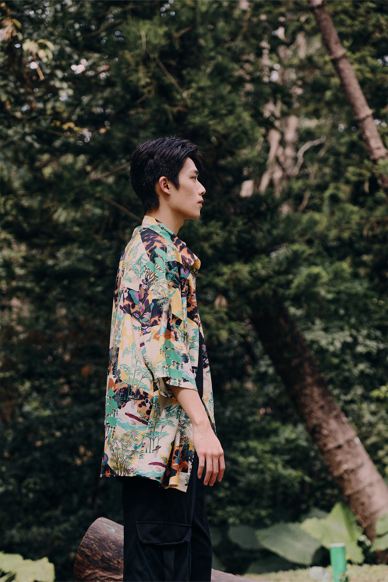 MASH UP ASIA Contrast Full-Print Half Shirt, premium urban and streetwear designers apparel on PROJECTISR.com, MASH UP ASIA