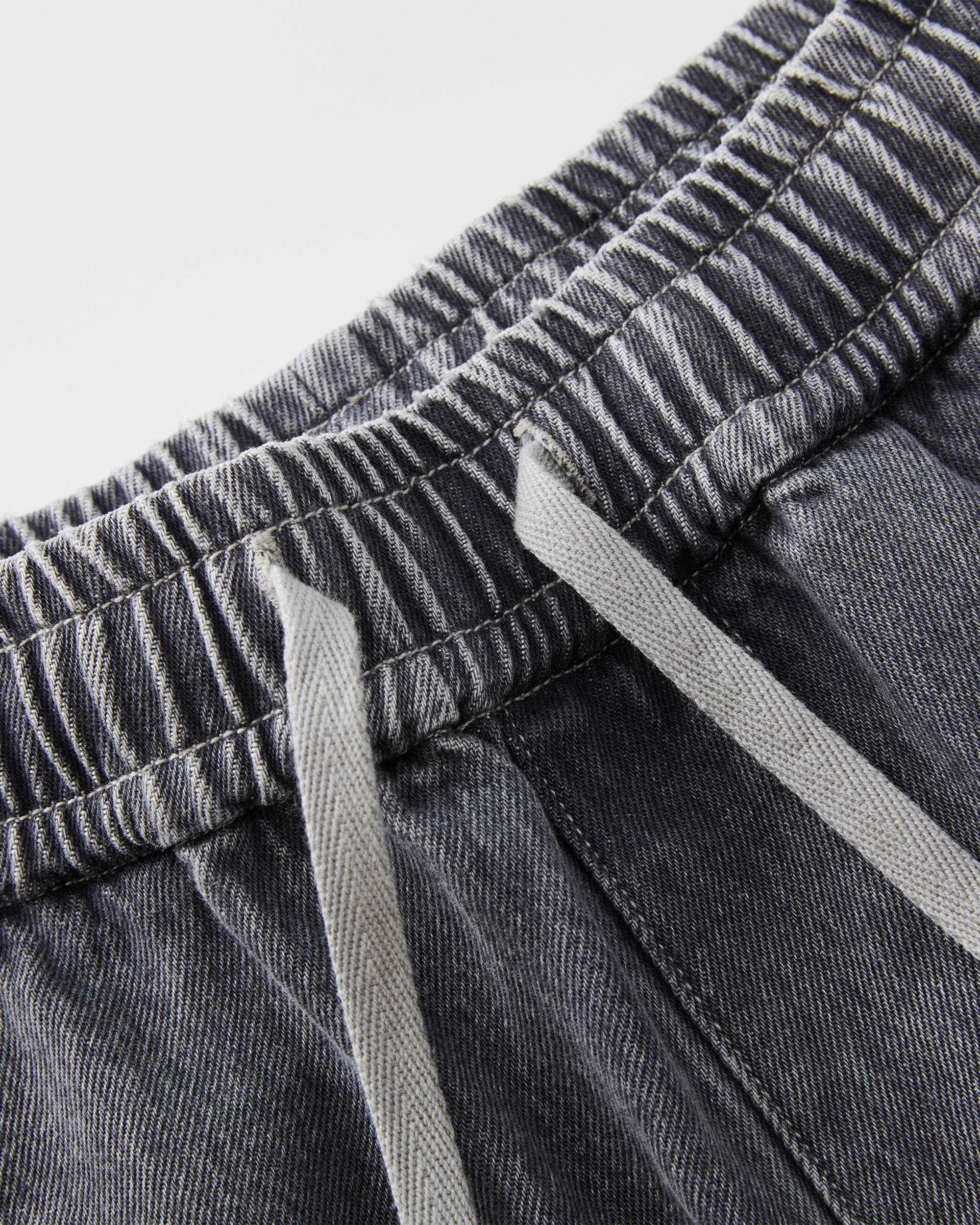 ORGANIC EMOTION Classic Washed Drawstring Jeans