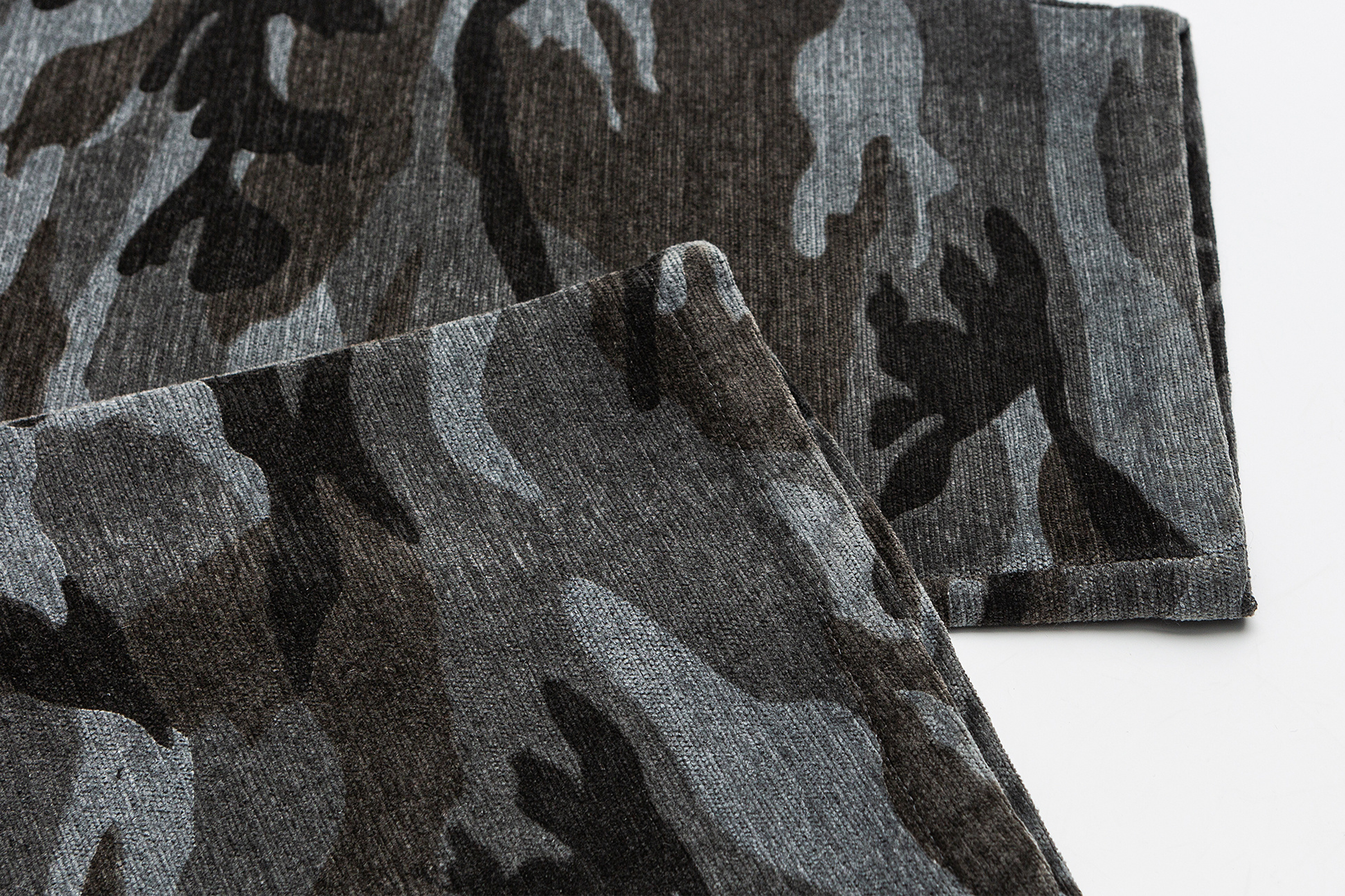 ME DA IGUAL Camo Elastic Waistband Tappered Pants, premium urban and streetwear designers apparel on PROJECTISR.com, ME DA IGUAL