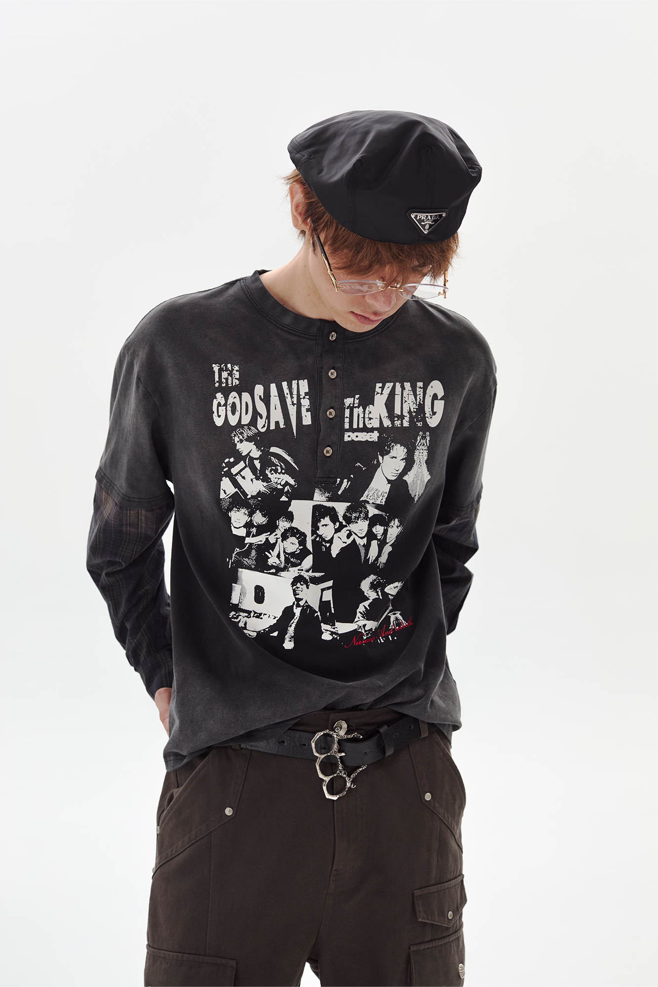 PASET Henley Portrait Graphic Layered Sweatshirt