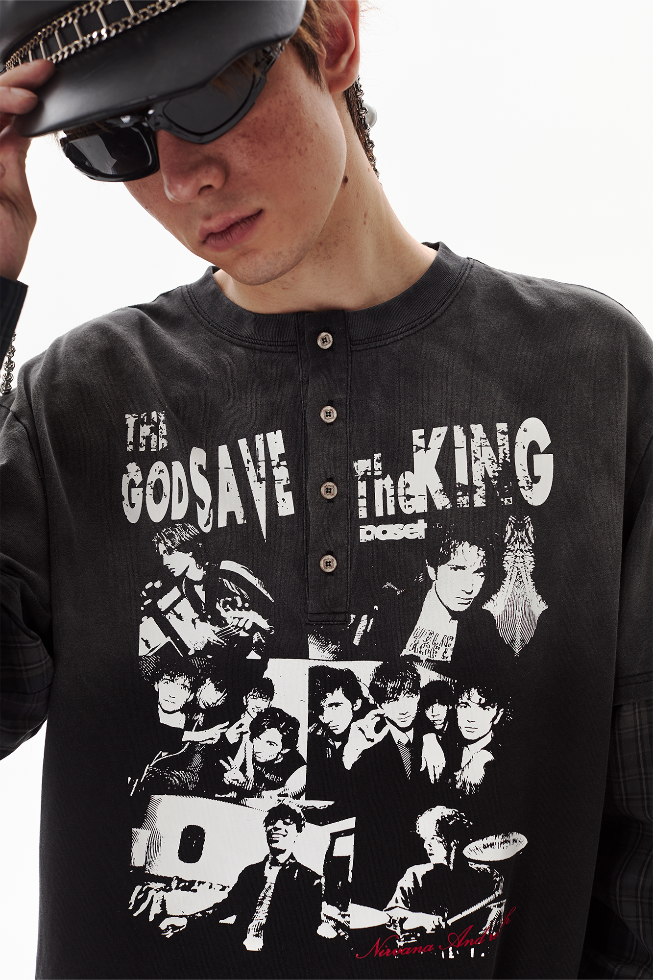 PASET Henley Portrait Graphic Layered Sweatshirt