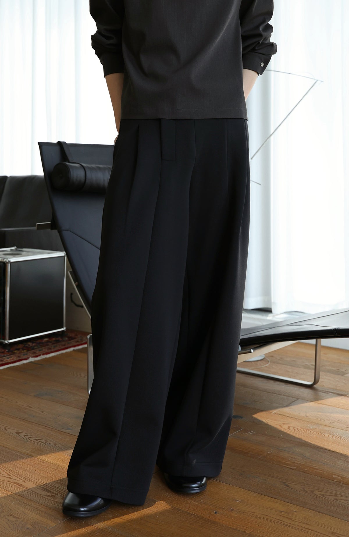 OKAYTHXBYE Pleated A-Line Wide-Leg Sweatpants