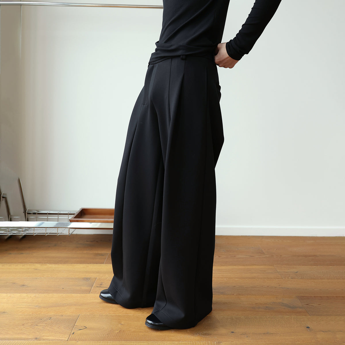 OKAYTHXBYE Pleated A-Line Wide-Leg Sweatpants