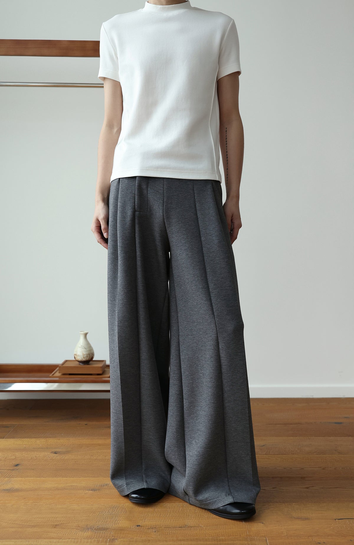 OKAYTHXBYE Pleated A-Line Wide-Leg Sweatpants
