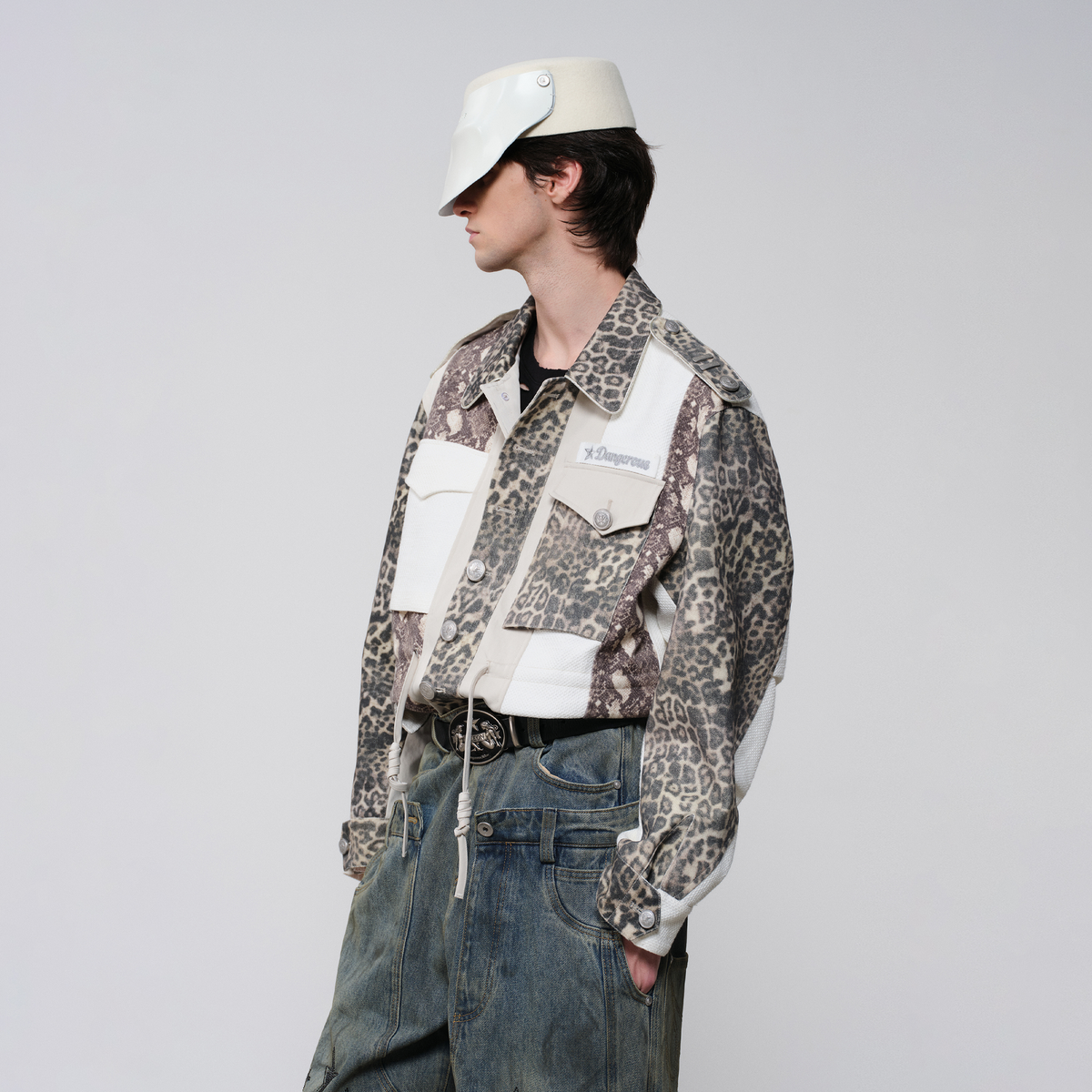 FACEONLAB Camo Spliced Leopard Lapel Jacket White