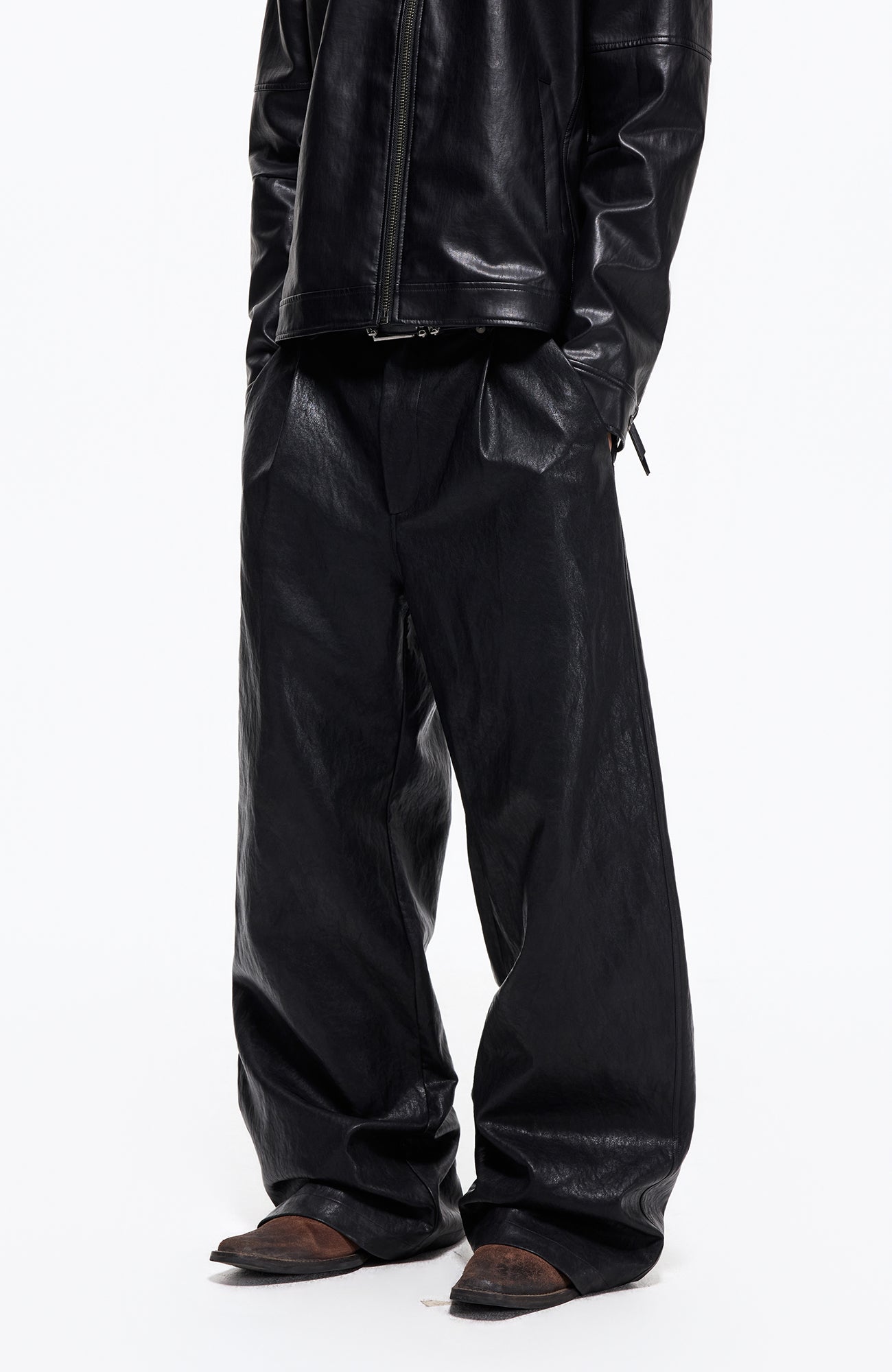 2000RSK Pleated Straight-Leg Faux Leather Trousers
