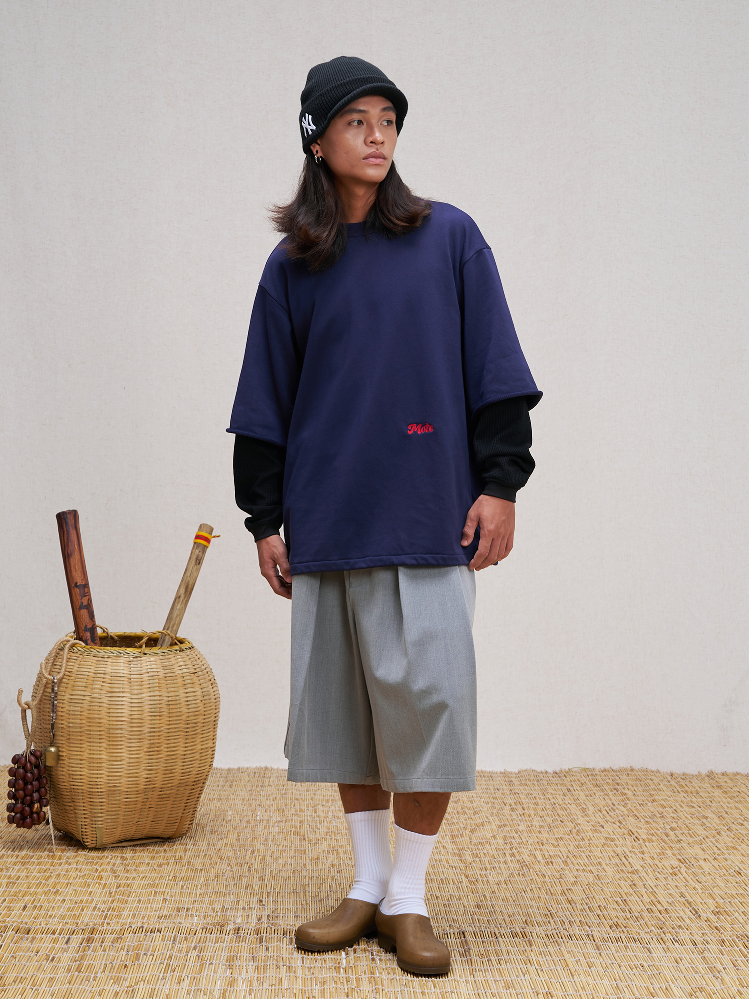 UNLIMITED MOTE Waffle Sleeve Layered Drawstring Hem Sweatshirt