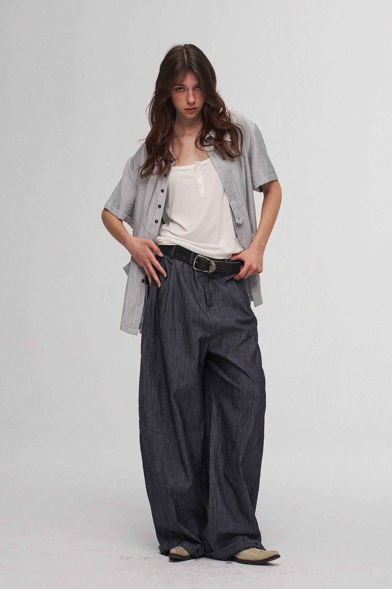 ILNya Nieternite Nifutur Stripe Crinkled Spliced Layered Collar T-Shirt Silver
