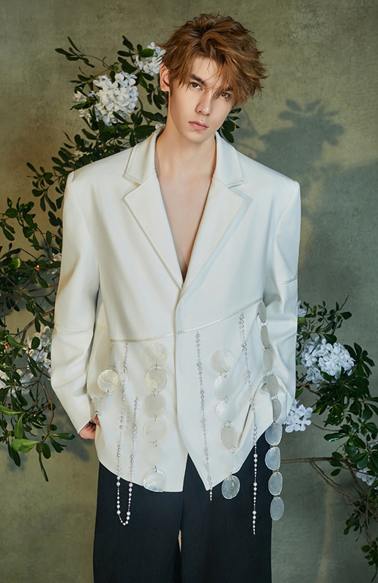 JIECHI Drifting Sequin & Pearl Chains Blazer