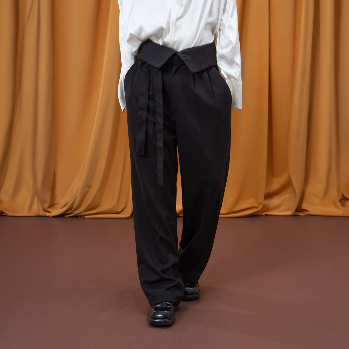 CLP Retro Wide-Leg Belted Trousers