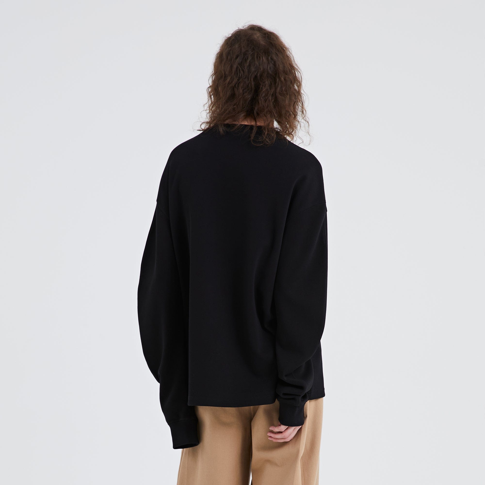 ORGANIC EMOTION The Loose Threads LOGO Sweatshirt