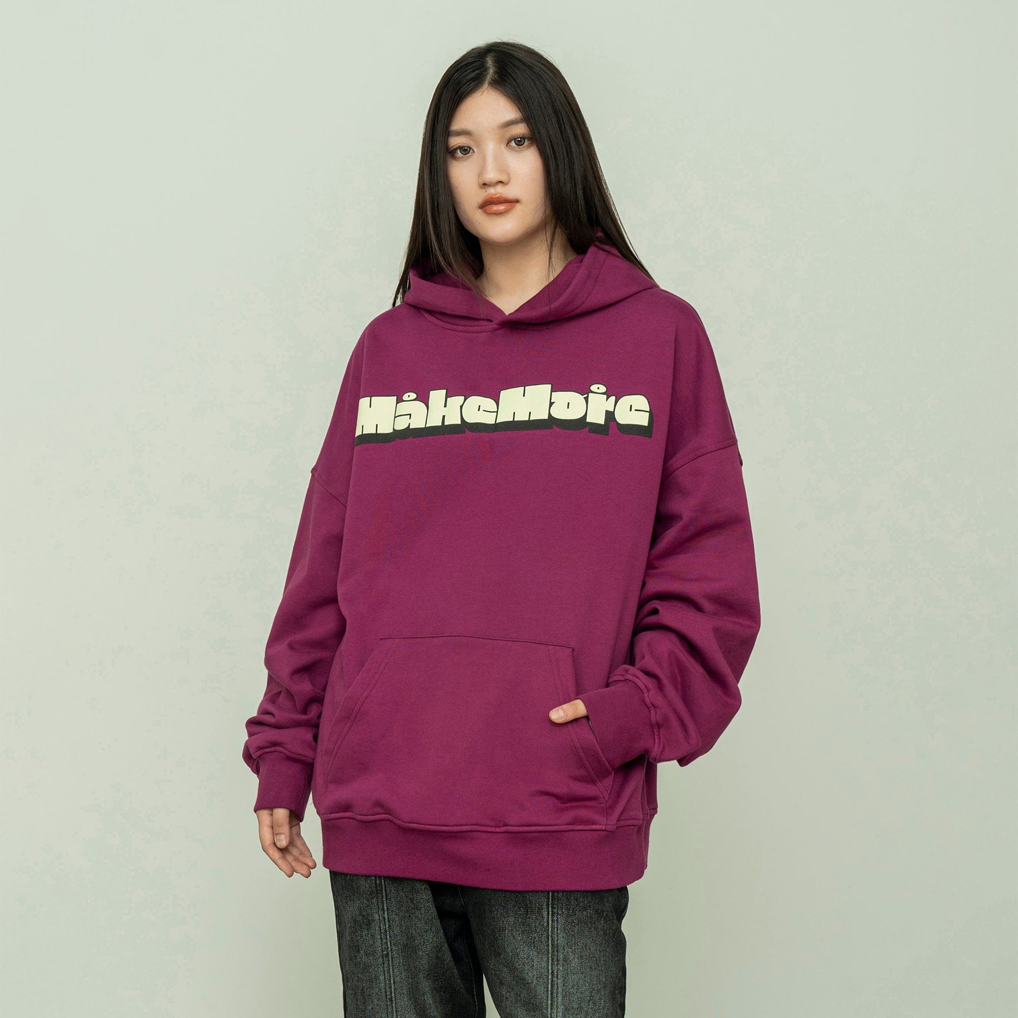 MAKEMORE Comic LOGO Hoodie