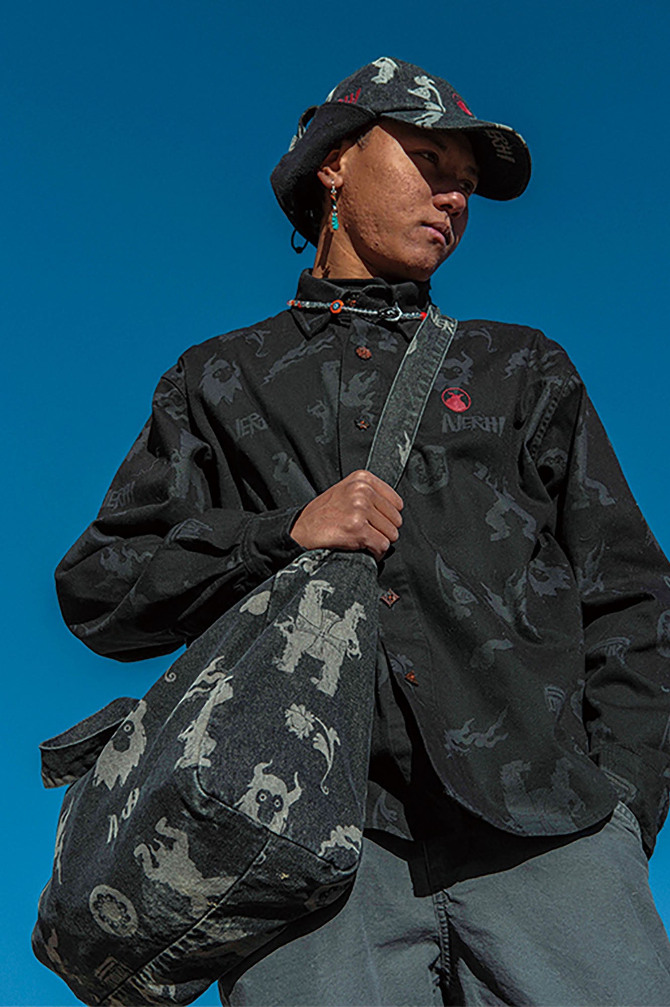 NERHI Tribal Totem Full-Print Shoulder Bag