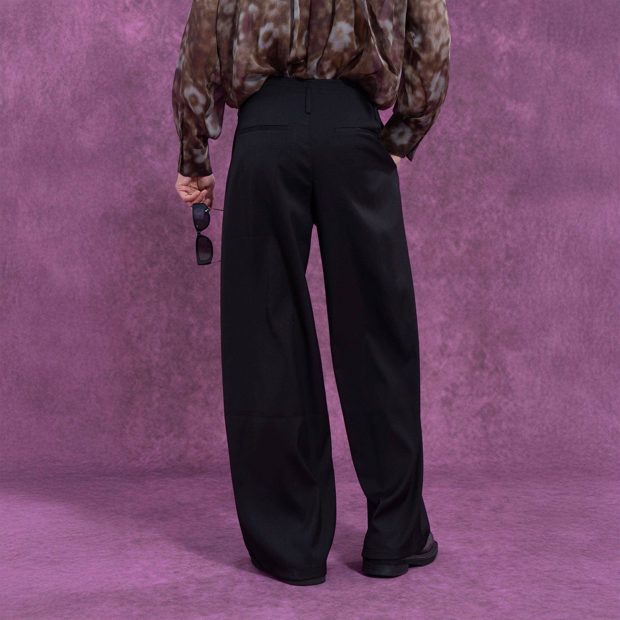 CLP Essential High-Waisted Straight-Leg Pants