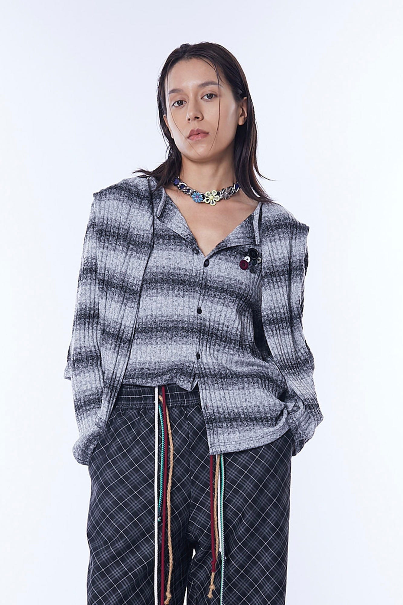 ASSEEN Horizontal Gradient Stripe Button Cardigan Gray