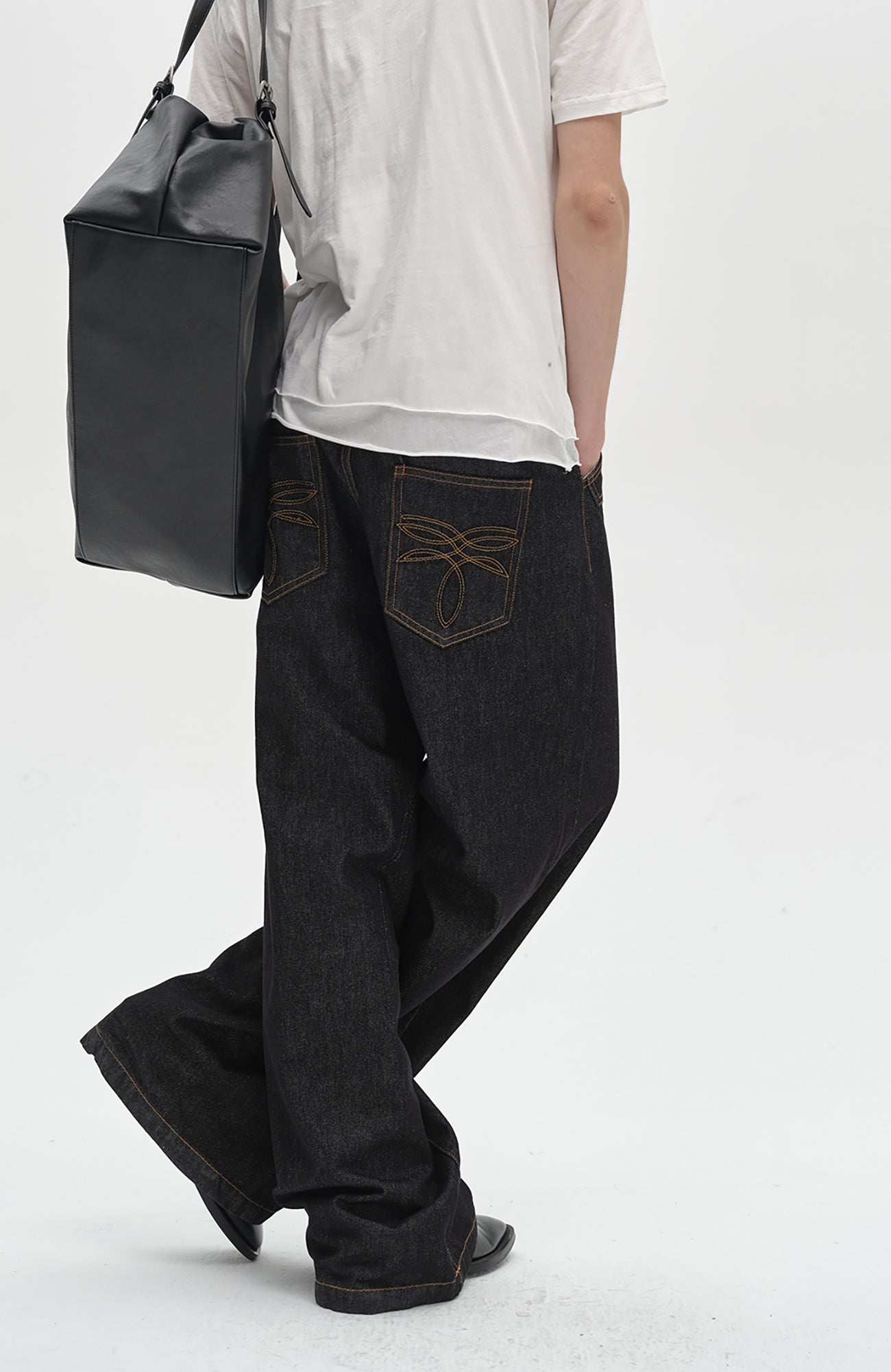 SADSOUP Contrast Stitch Wide-Leg Jeans