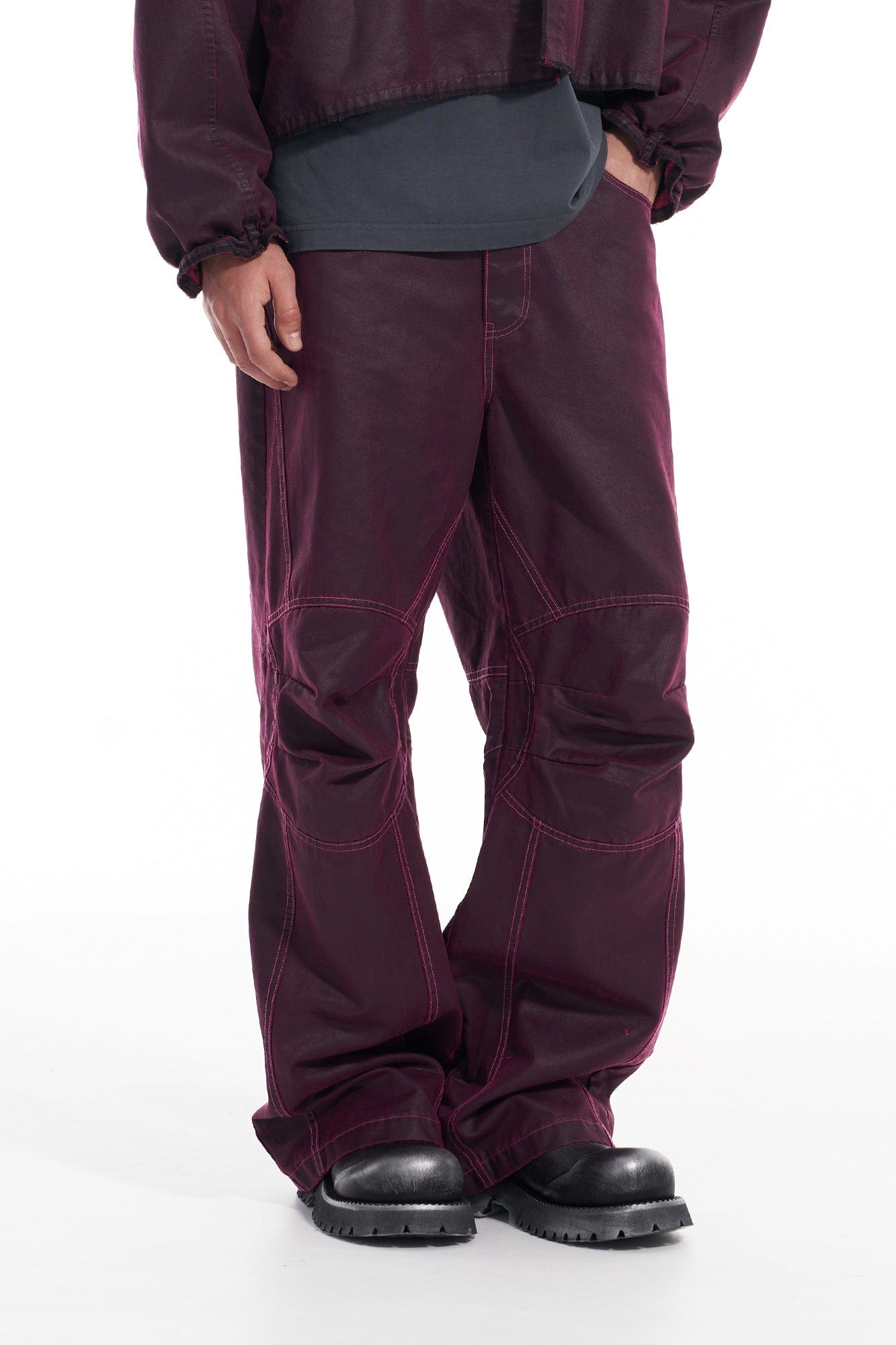 VANN VALRENCE Structured Panel Pleated-Knee Pants, premium urban and streetwear designers apparel on PROJECTISR.com, VANN VALRENCE