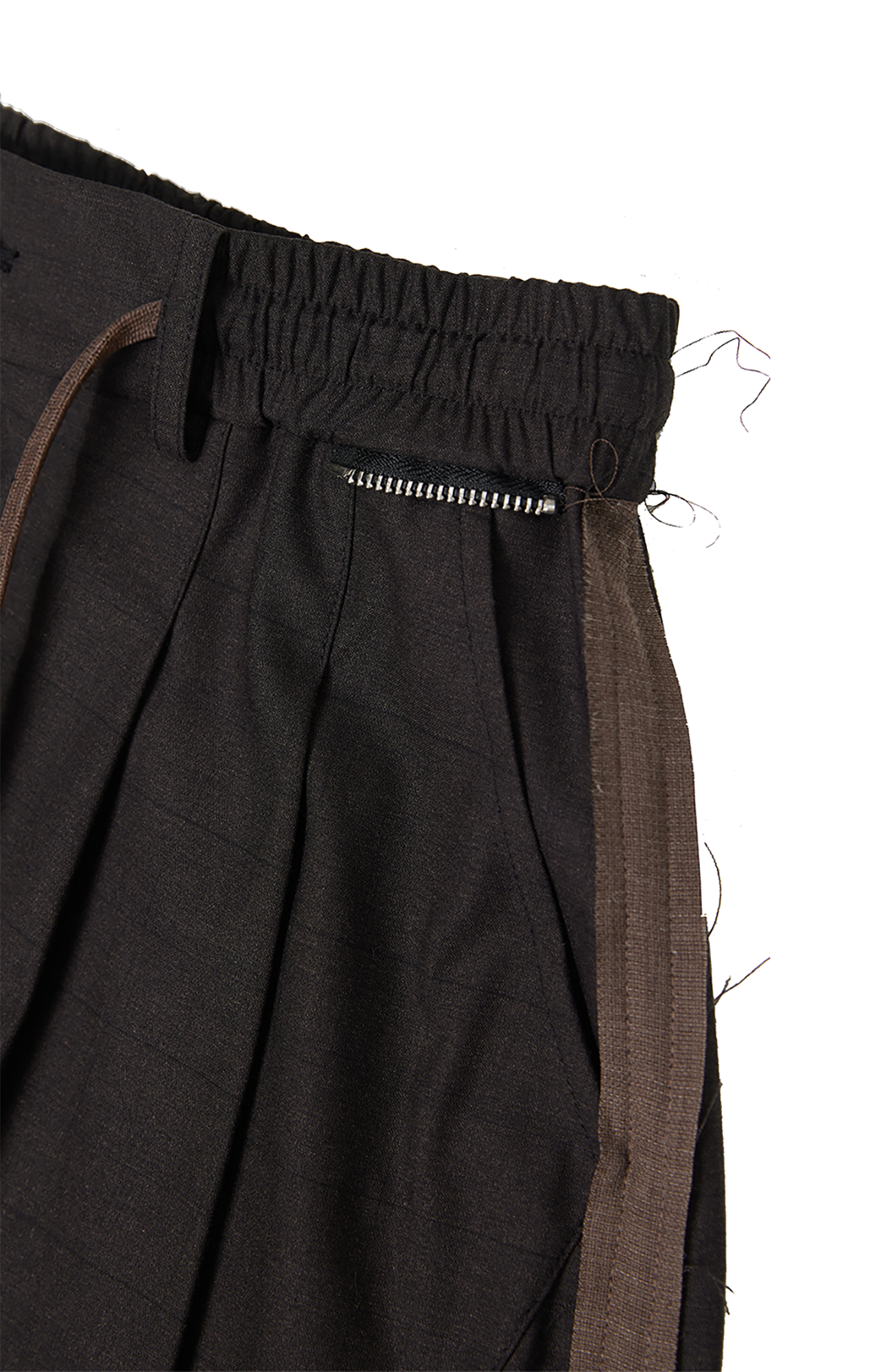 RELABEL Wrinkle-Resistant Pleated Wide-Leg Trousers