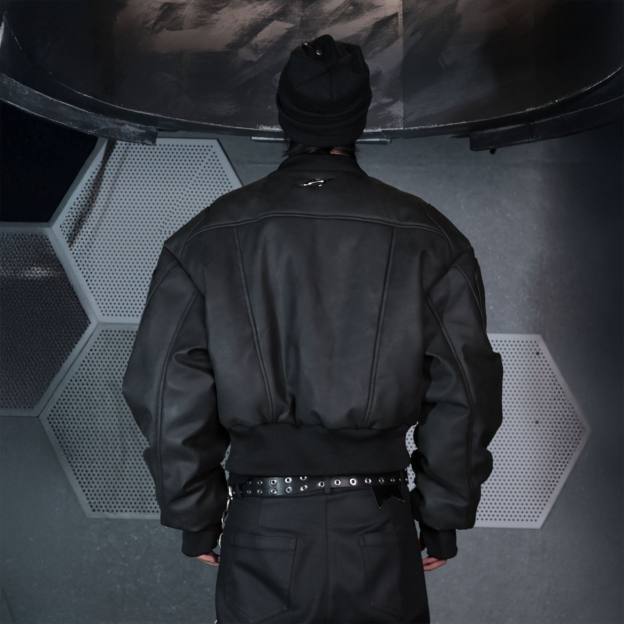 SSIN7 Panel-Structured Bomber Jacket