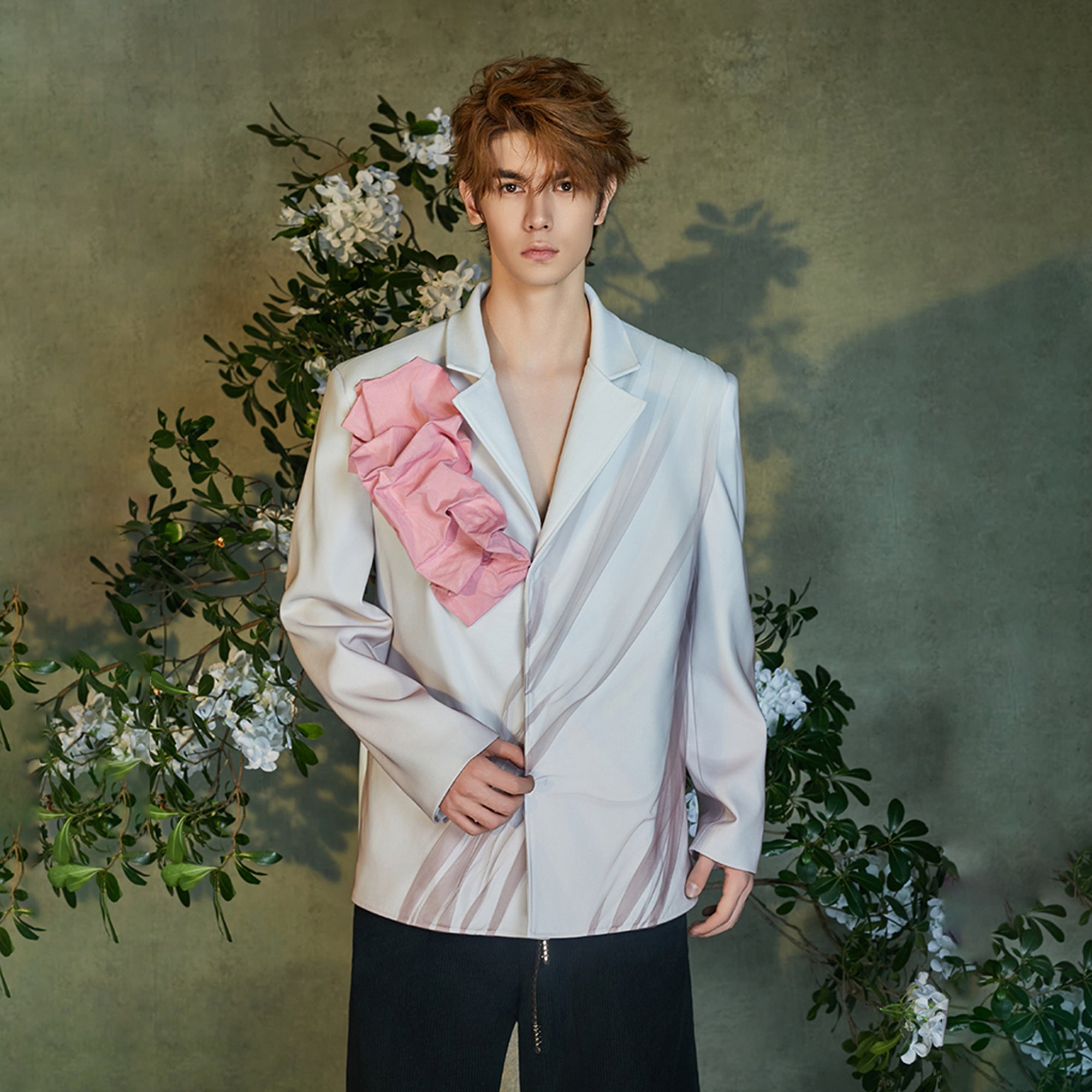 JIECHI Tulle Overlay Ruched Petal Blazer