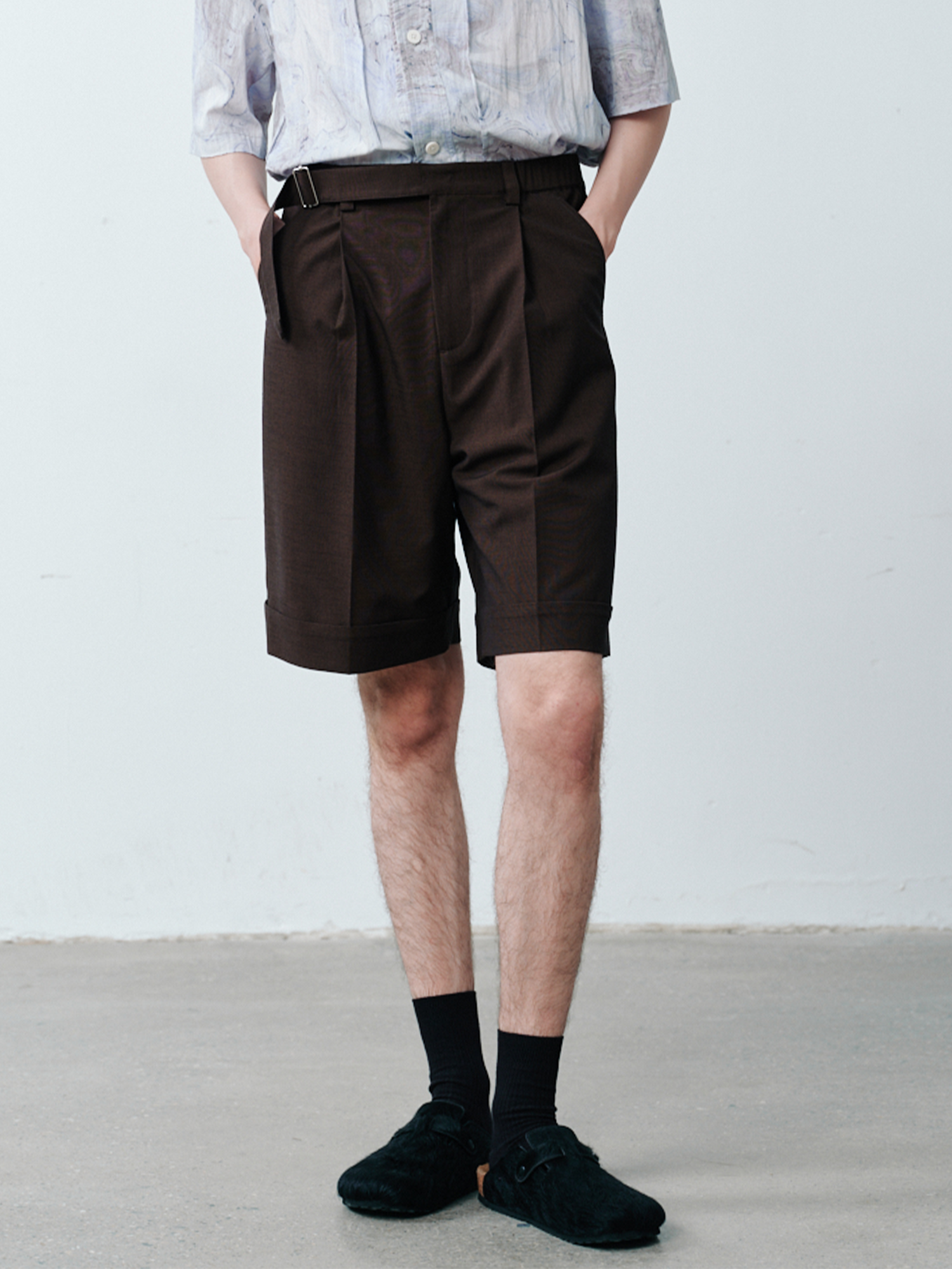 GRAINMUSTARD Pleated Linen-Blend Belt Tailored Shorts