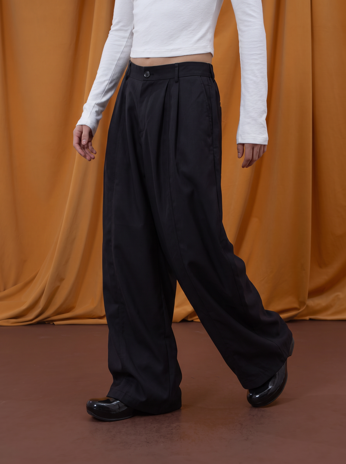 CLP Retro Pleated Oversized Trousers