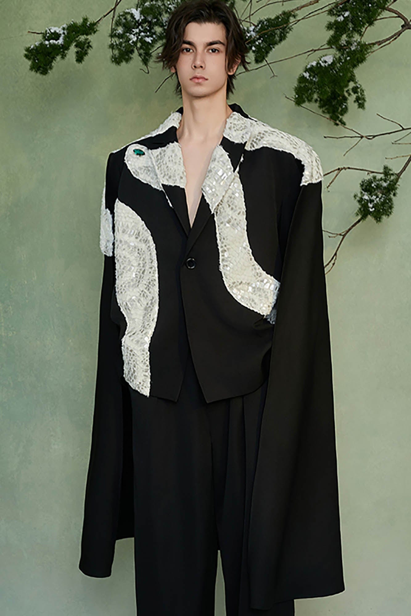 JIECHI The Snake Cape Blazer