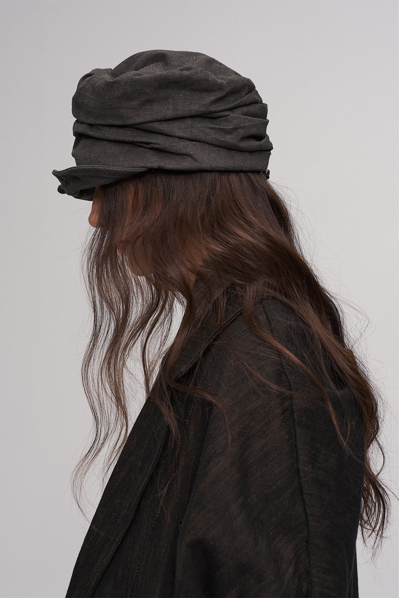 ILNya Nieternite Nifutur Layered Slouchy Newsboy Hat