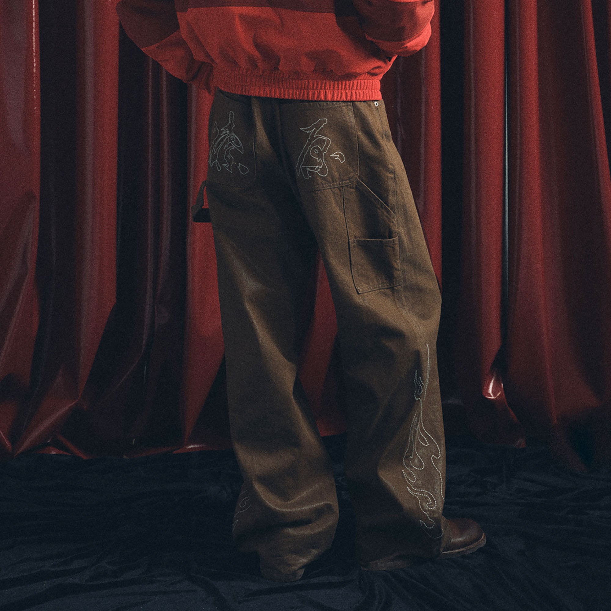 TRECLUB Waxed Flame Embroidery Jeans