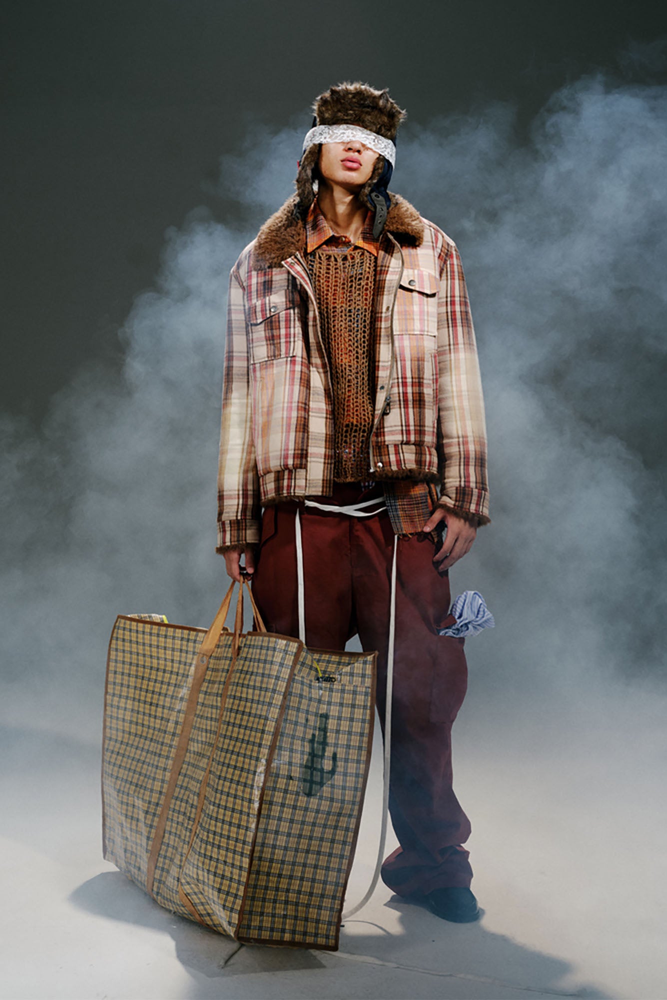 TRECLUB Distressed Wrinkled Cargo Pants