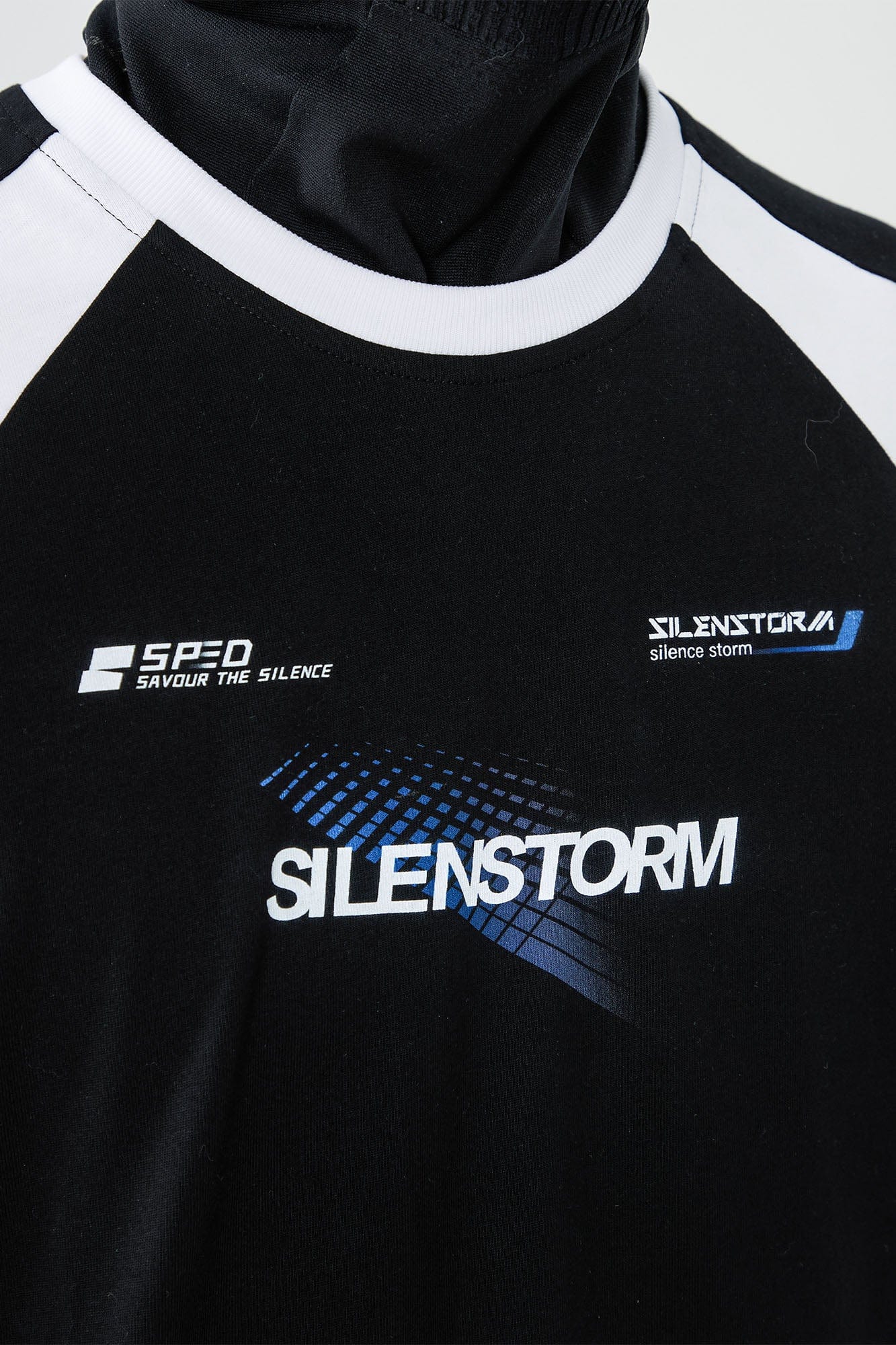 SILENSTORM Contrast Panelled Moisture-Wicking Graphic T-Shirt, premium urban and streetwear designers apparel on PROJECTISR.com, SILENSTORM