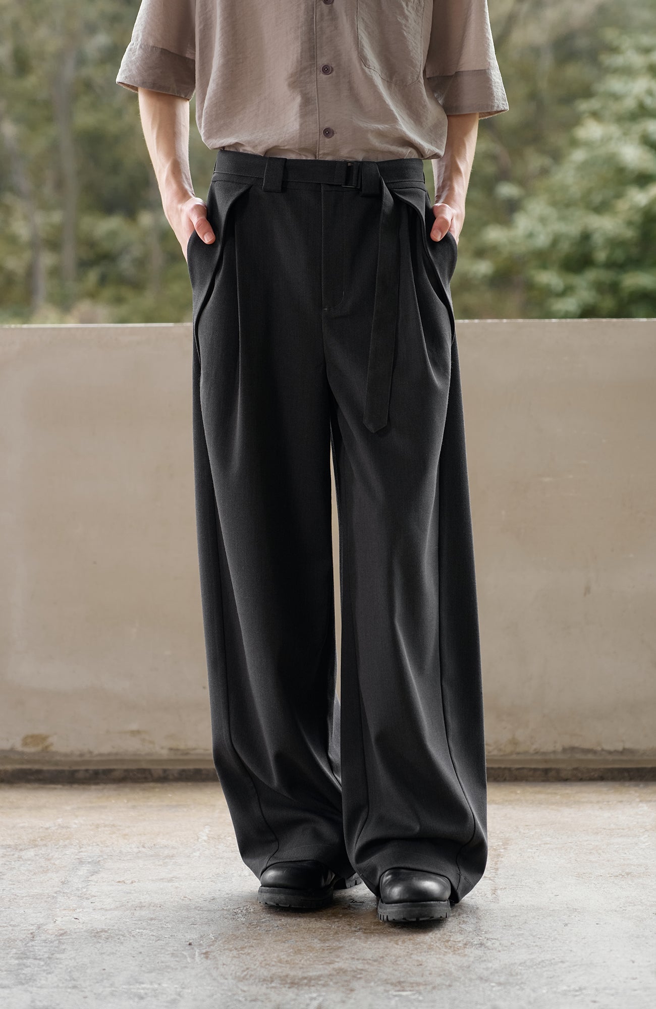 MOITIEDEPETALE Minimal Wrap Belt Curved-Leg Trousers