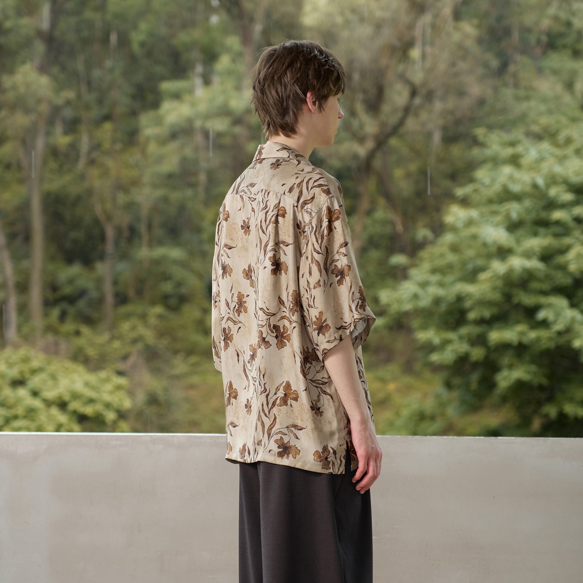 MOITIEDEPETALE Retro Botanical Cupro-Blend Half Shirt