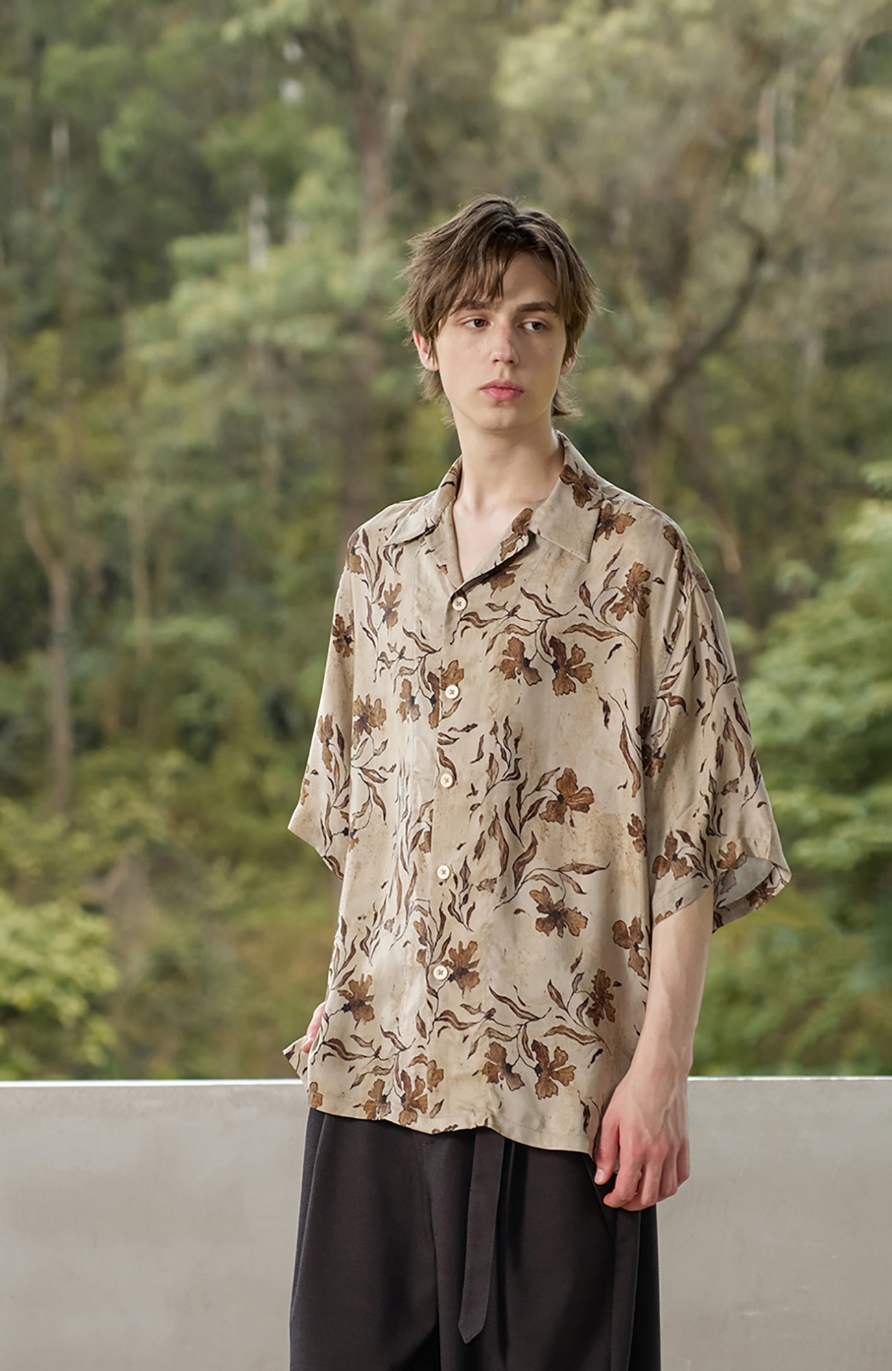 MOITIEDEPETALE Retro Botanical Cupro-Blend Half Shirt