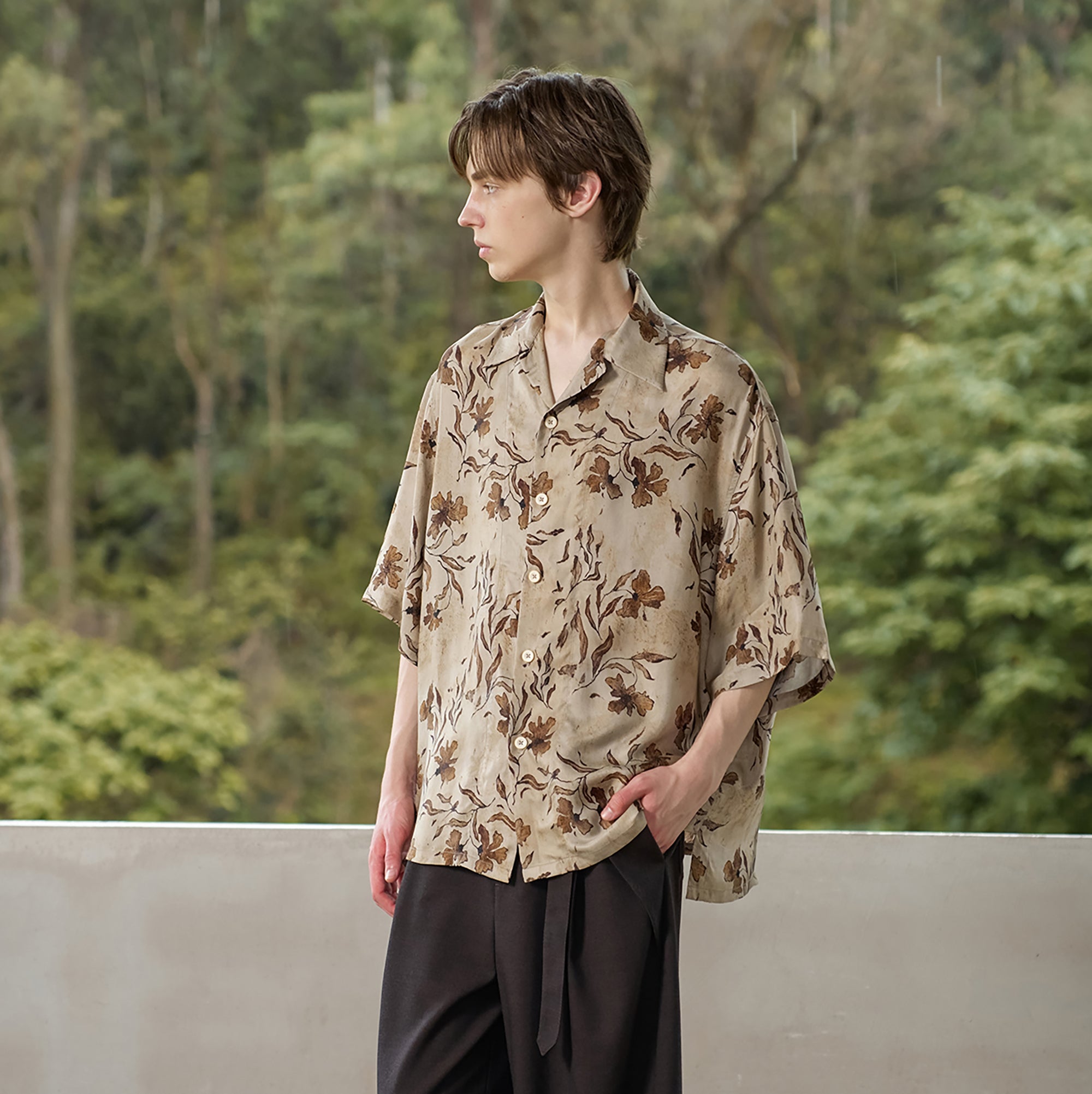 MOITIEDEPETALE Retro Botanical Cupro-Blend Half Shirt
