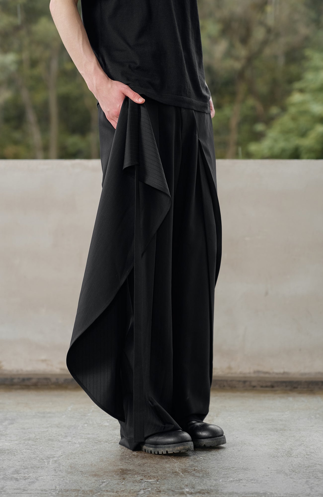 MOITIEDEPETALE Detachable Wrap Panel Slanted Pleat Trousers