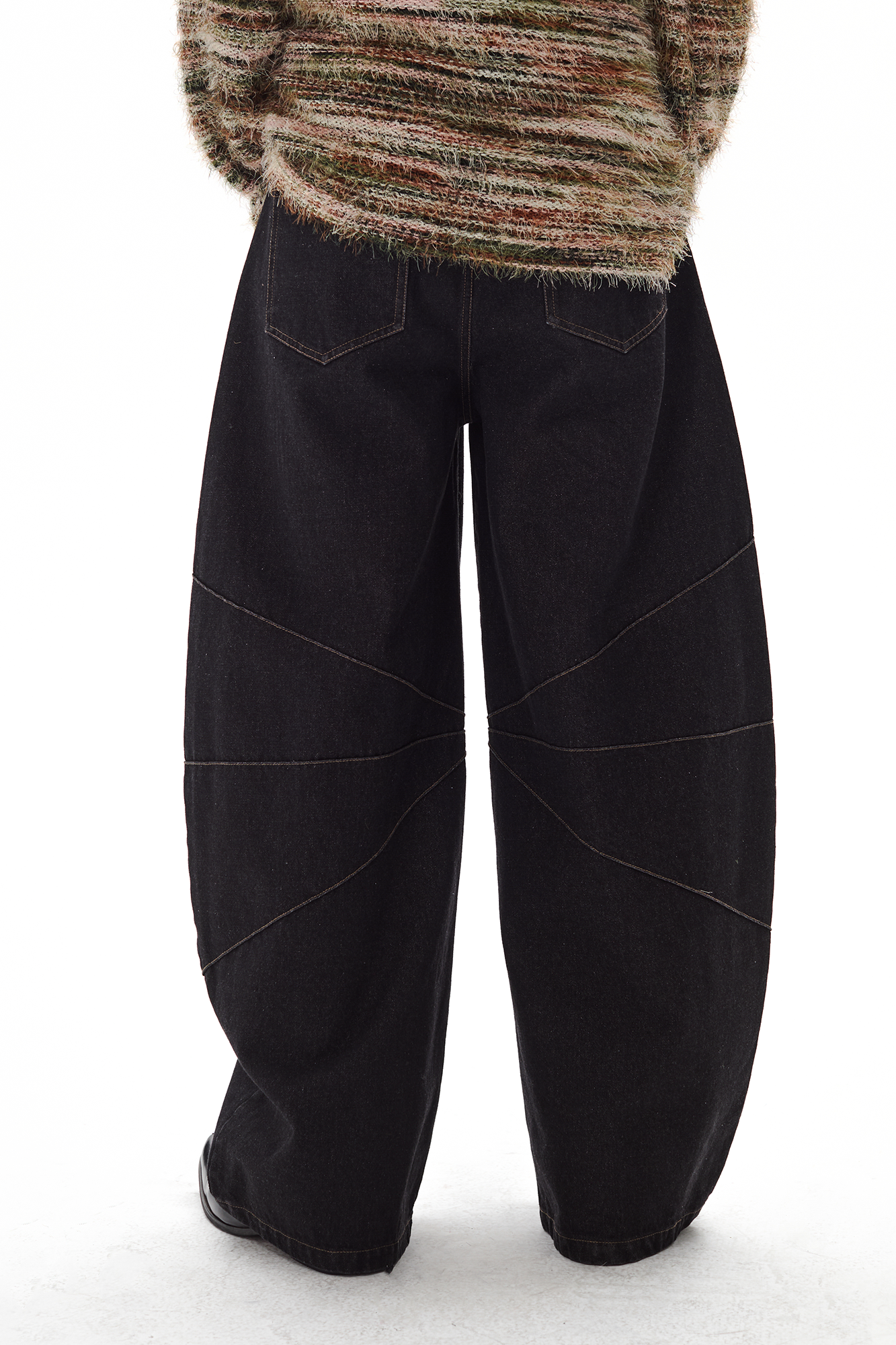 PASET Wide-Leg Raw Denim Curved  Jeans
