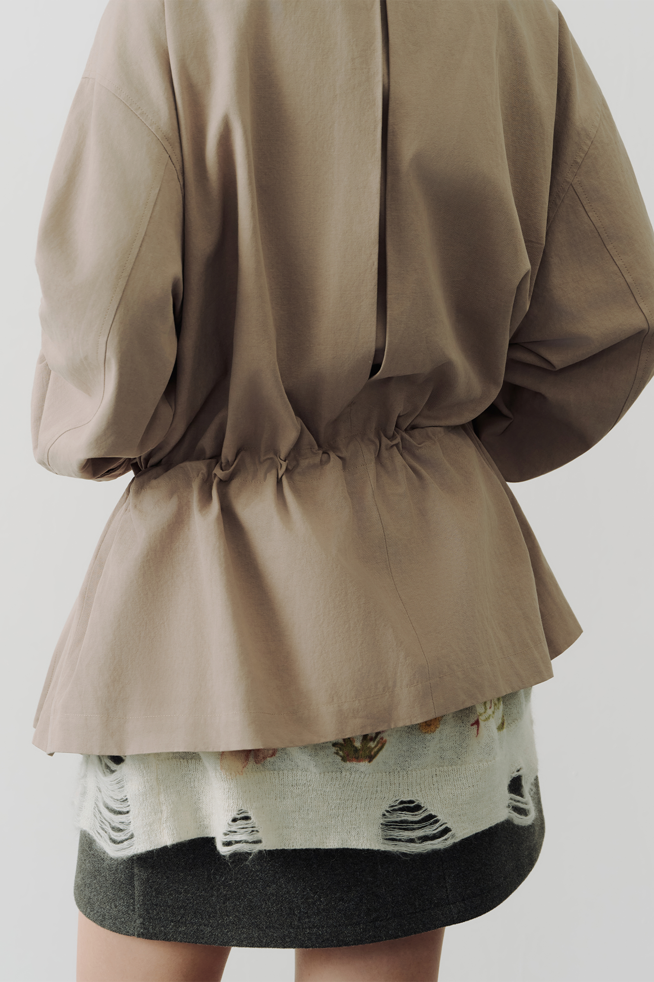 SAME FLOW Stand-Collar Drawstring-Waist Jacket