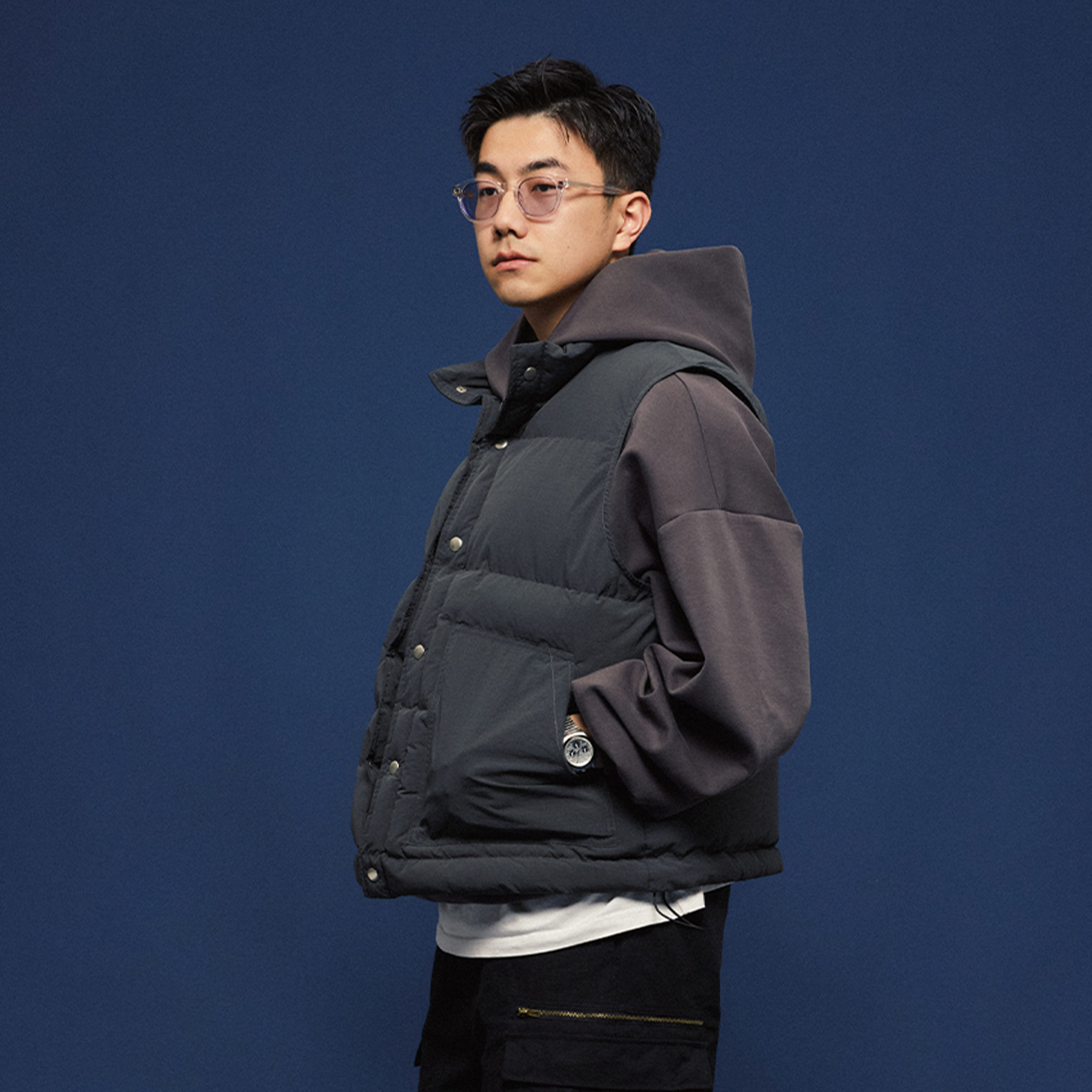 BANANA CLUB Essential Snap Down Vest