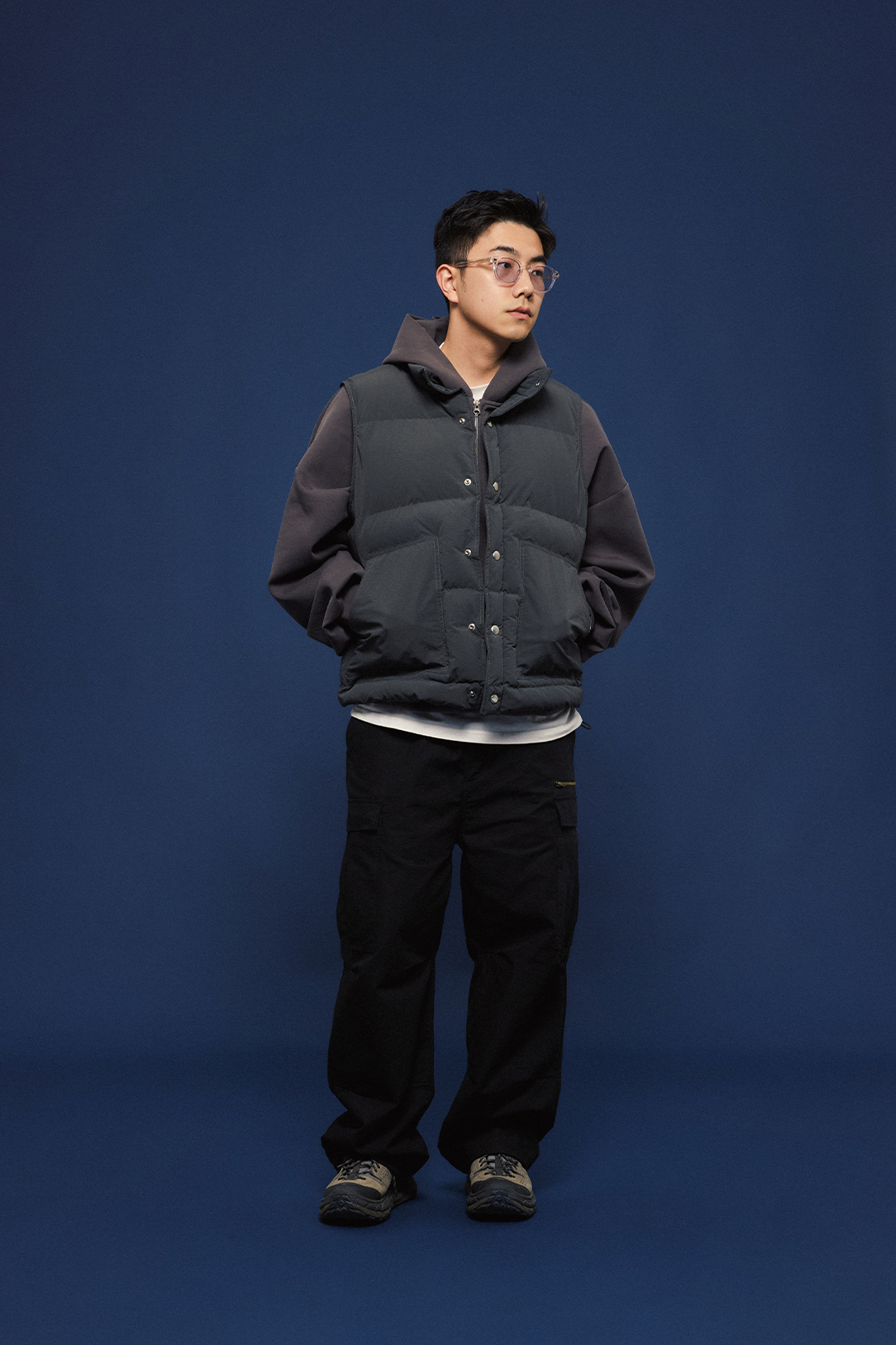 BANANA CLUB Essential Snap Down Vest