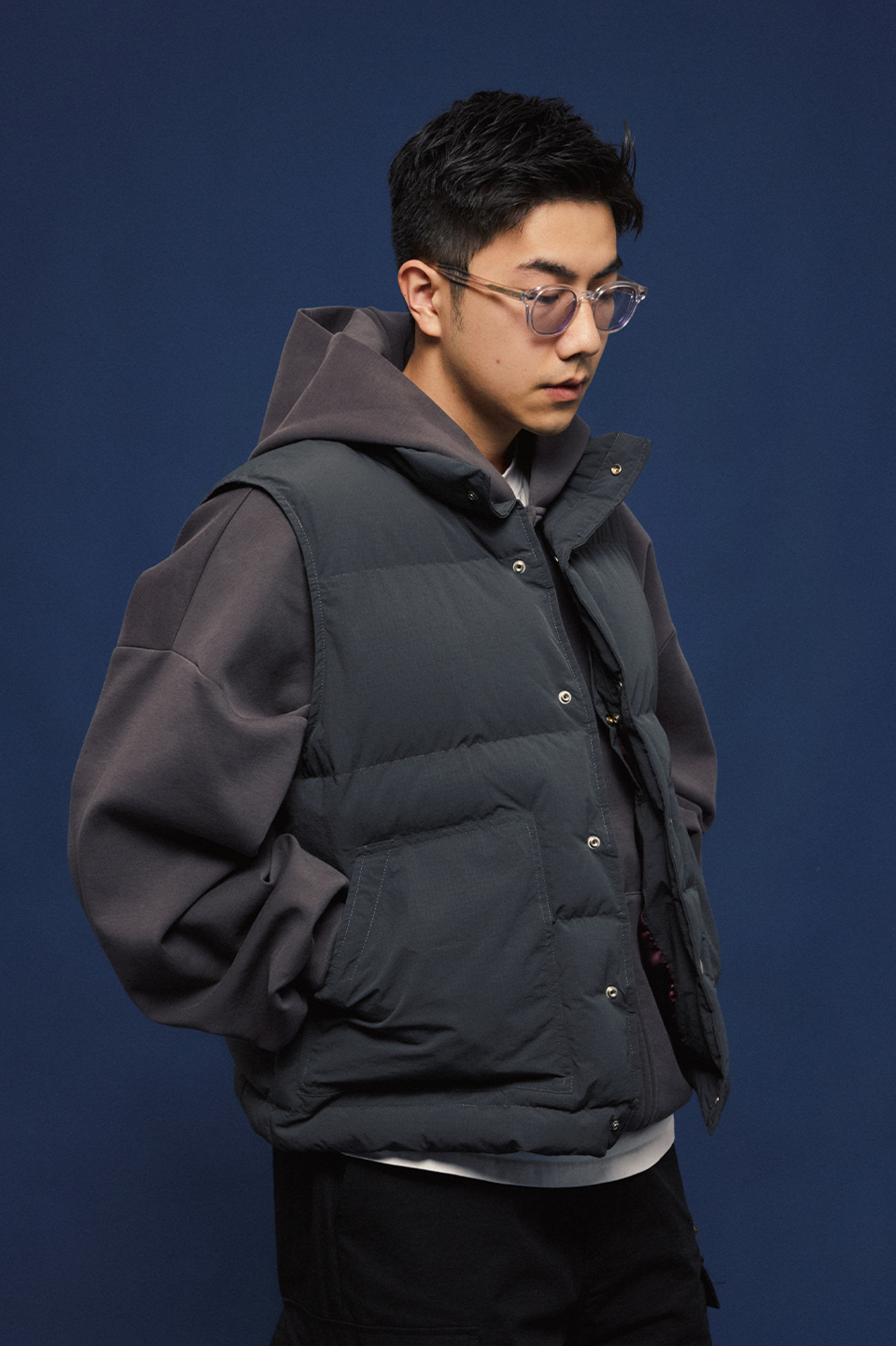 BANANA CLUB Essential Snap Down Vest